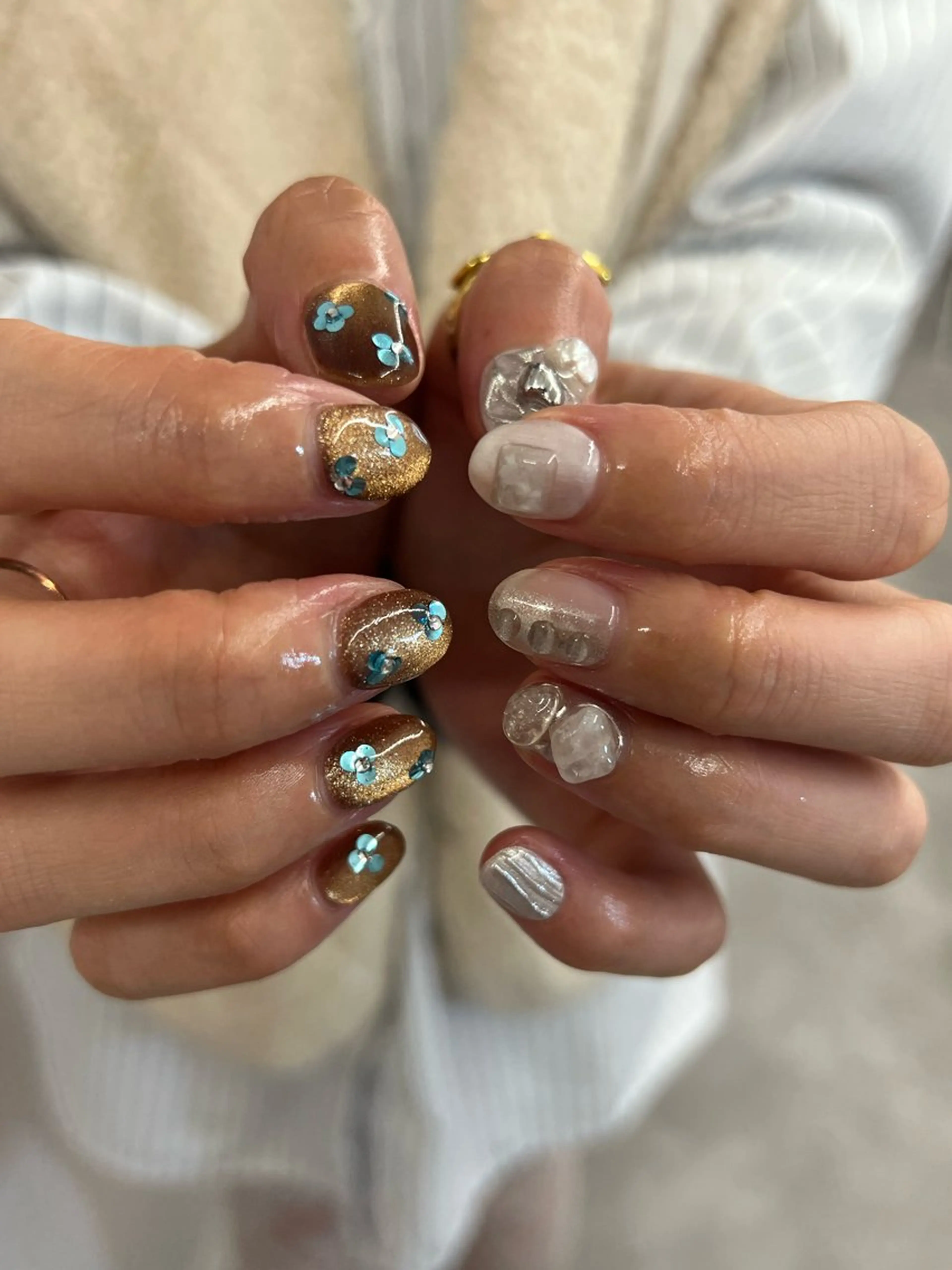 ネイル ジェルネイル マグネットネイル ニュアンスネイル パラジェル リボン ハンドネイル ハンドケア Bana_ Nailのネイルデザイン