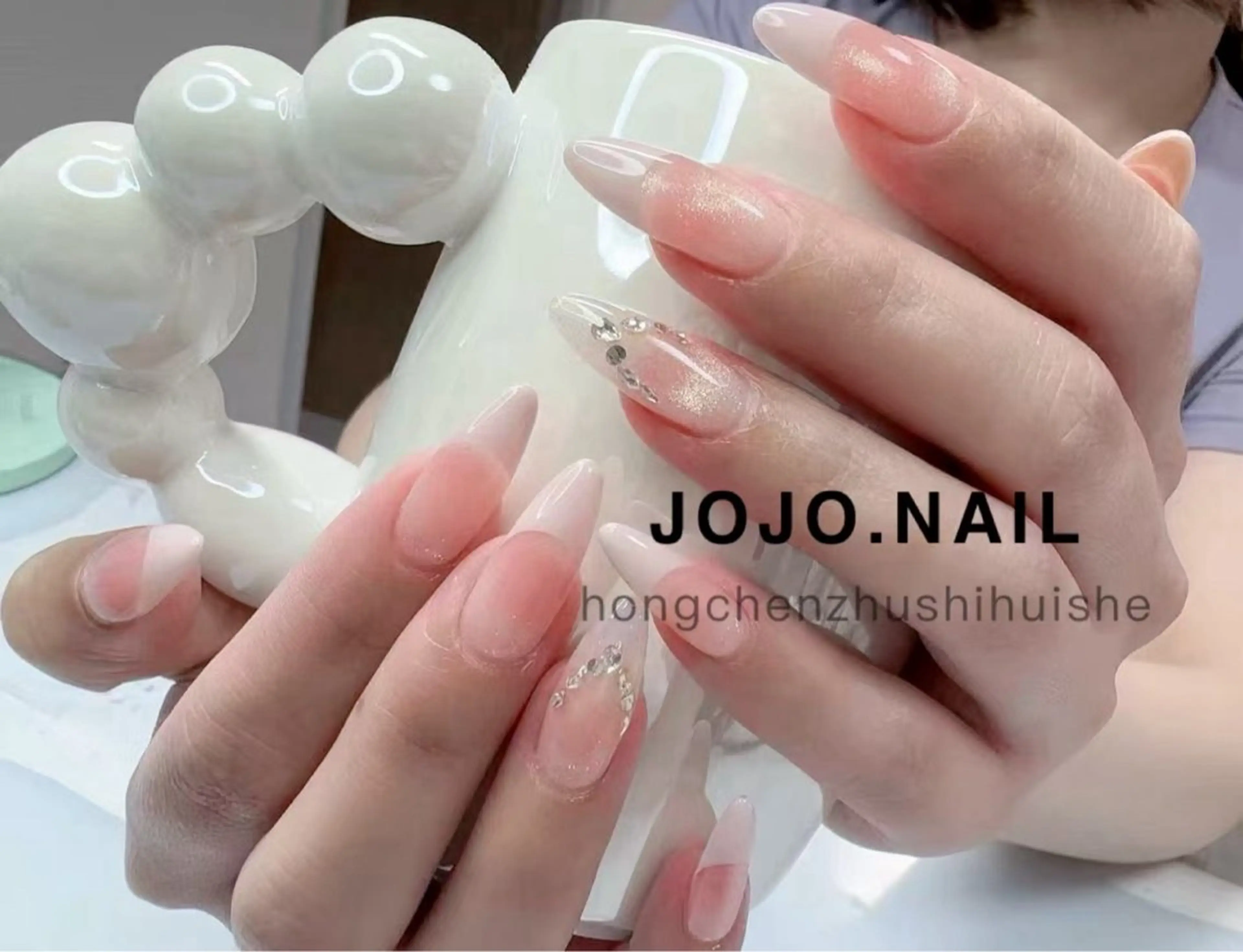 ネイル JOJONail池袋店所属・🫧てんぷら kiki🌙のネイルデザイン