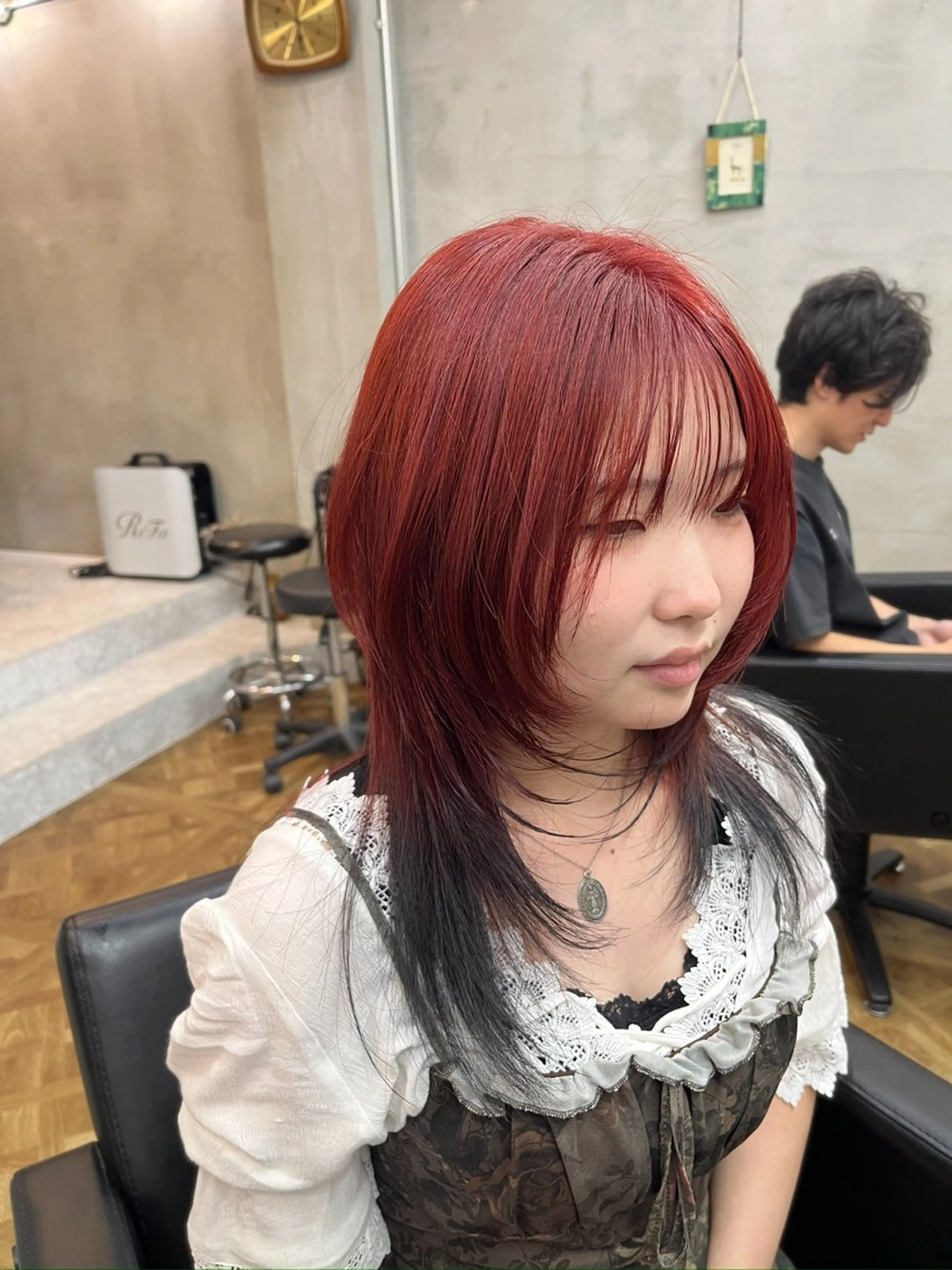 セミロング カラー デザインカラー レイヤーカット カット ヘアカラー トリートメント 🫧透明感カラー🫧 OIKAWAのヘアスタイル