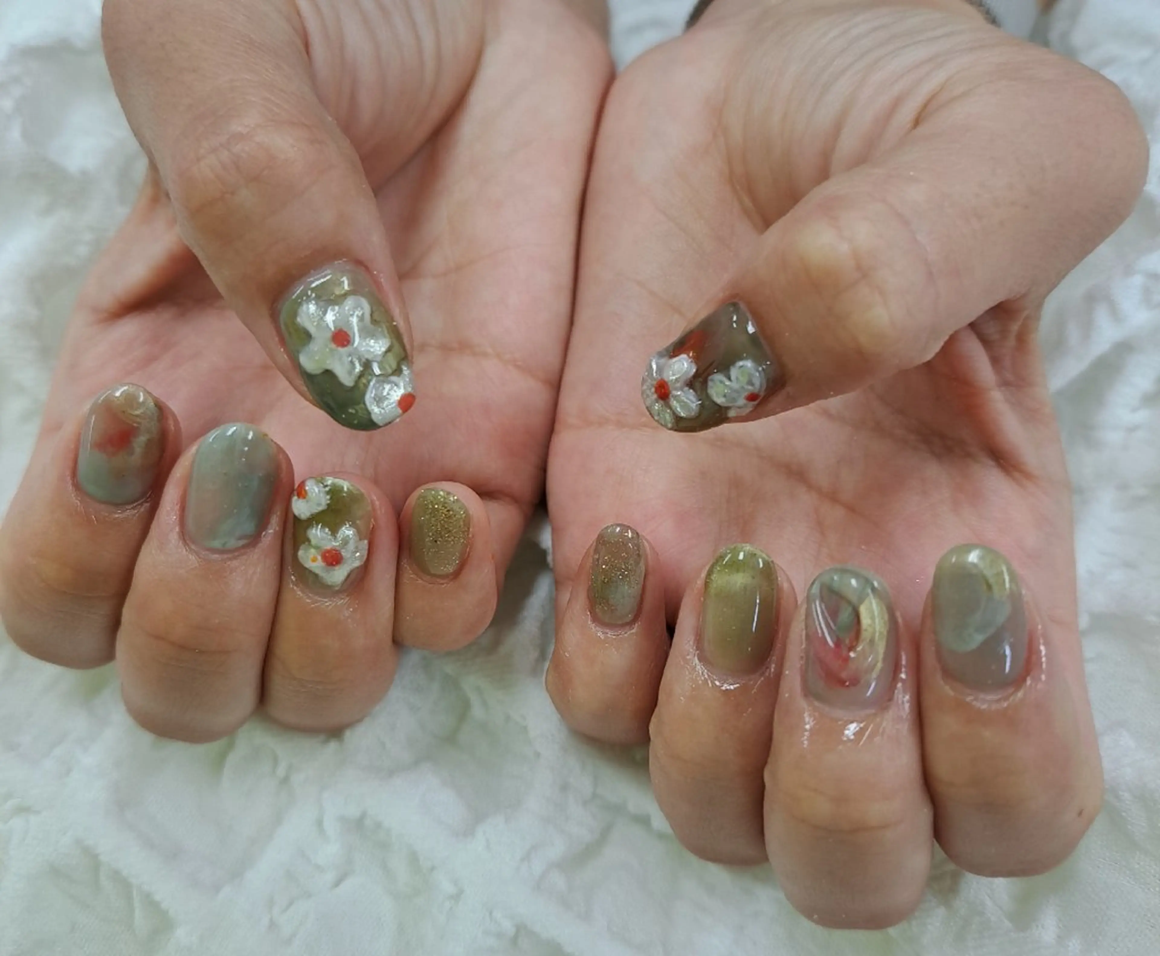 ネイル チークネイル フレンチネイル ジェルネイル ガーリー ハート 河野ちえ (雑誌掲載サロン)のネイルデザイン