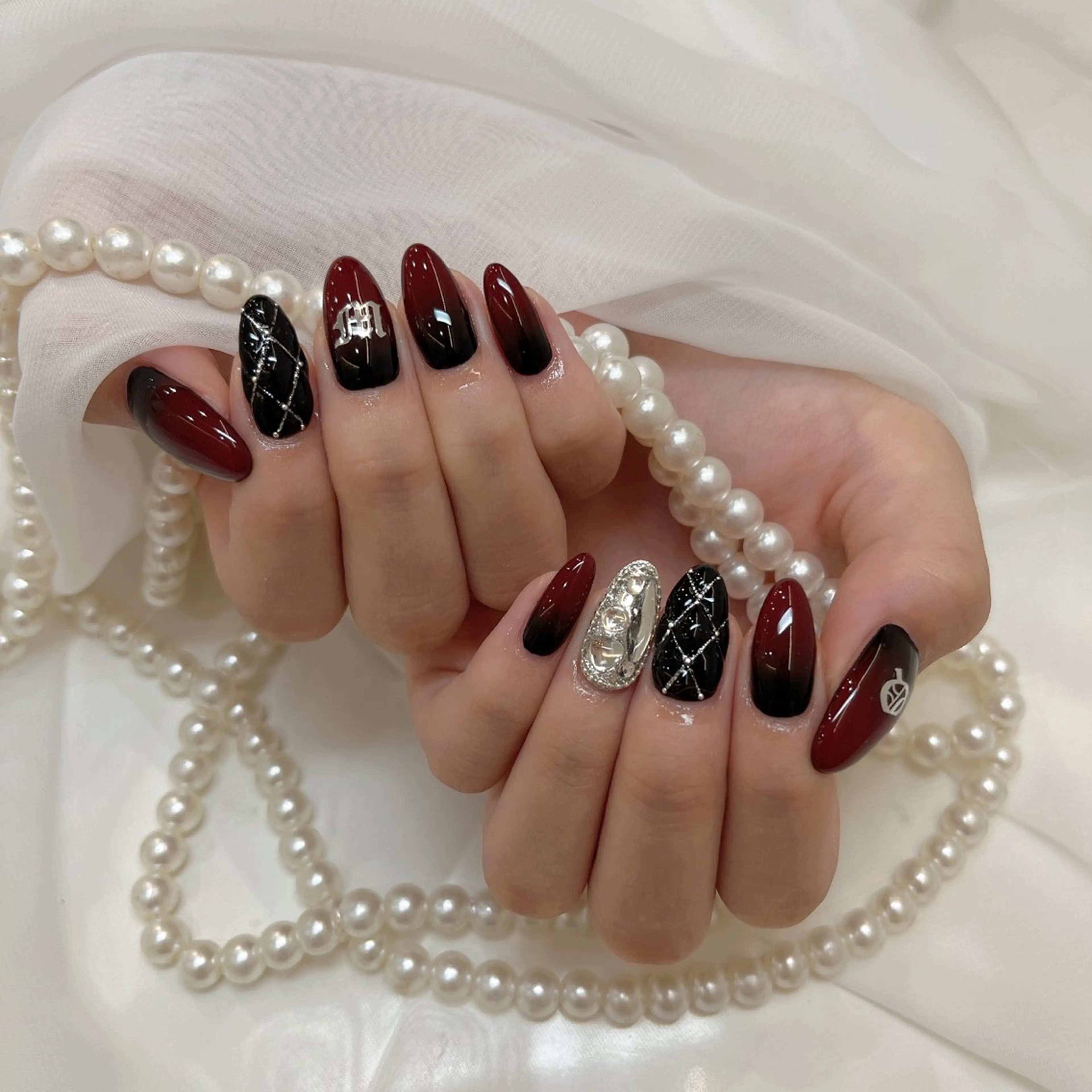 ネイル Raviy大阪店所属・hawa ♡のネイルデザイン