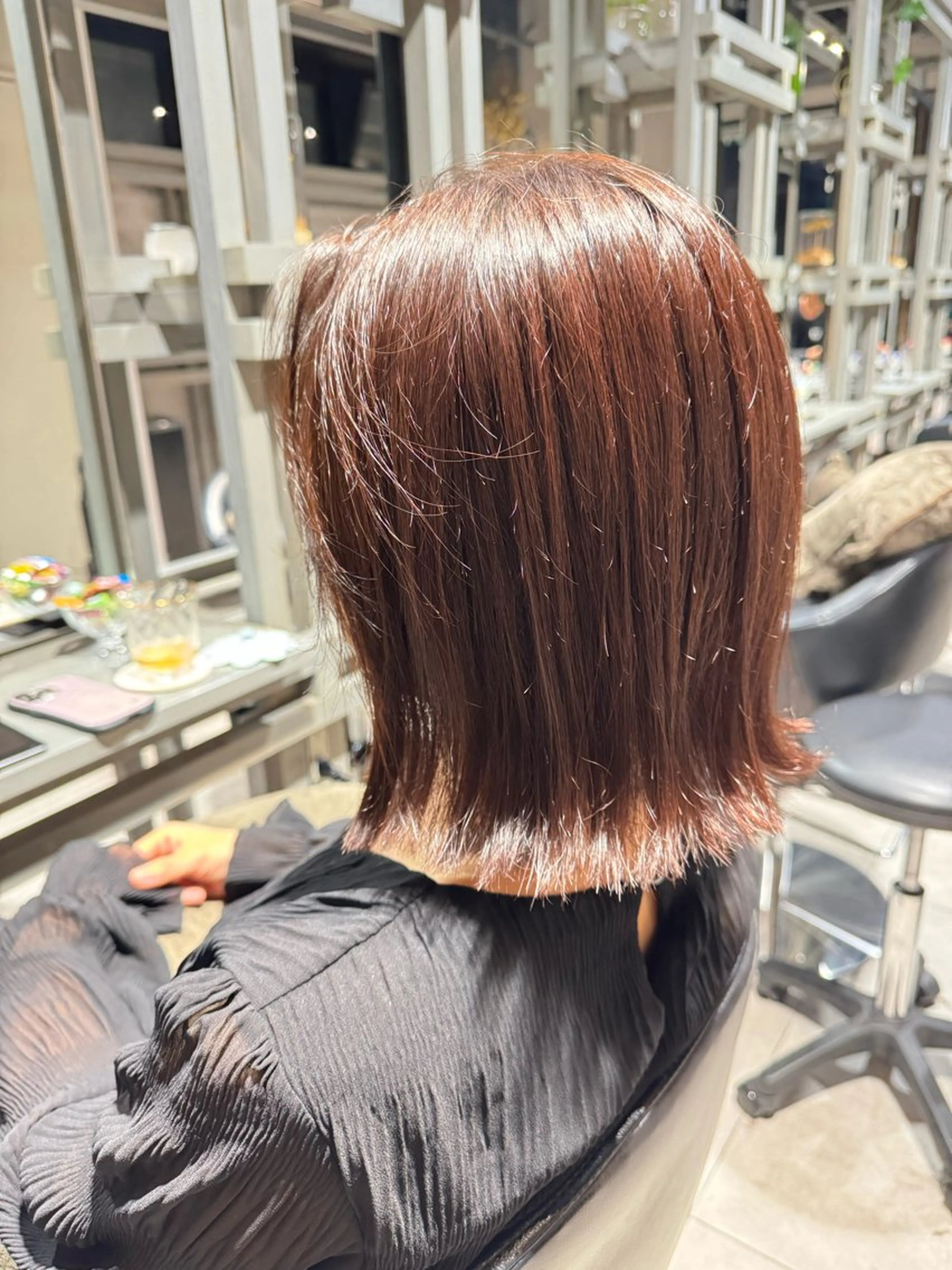 ミディアム カラー ボブ 外ハネヘア カット ヘアカラー トリートメント Dxxxx III所属・オシャレ女性目線の 大人メンズ❁⃘*.ﾟのヘアスタイル