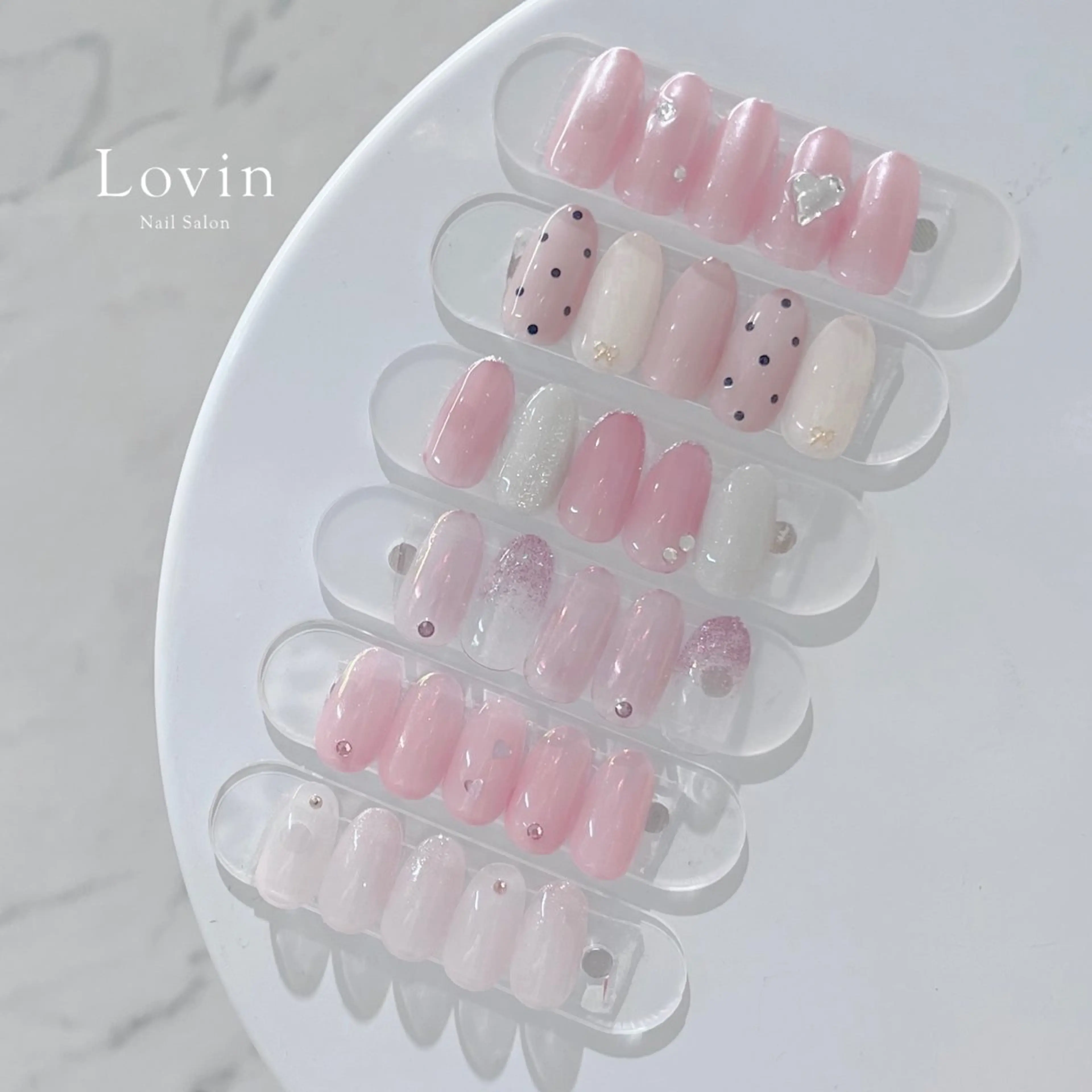 ネイル シンプルネイル Lovinなんばスカイオ店所属・Shikata Asukaのネイルデザイン