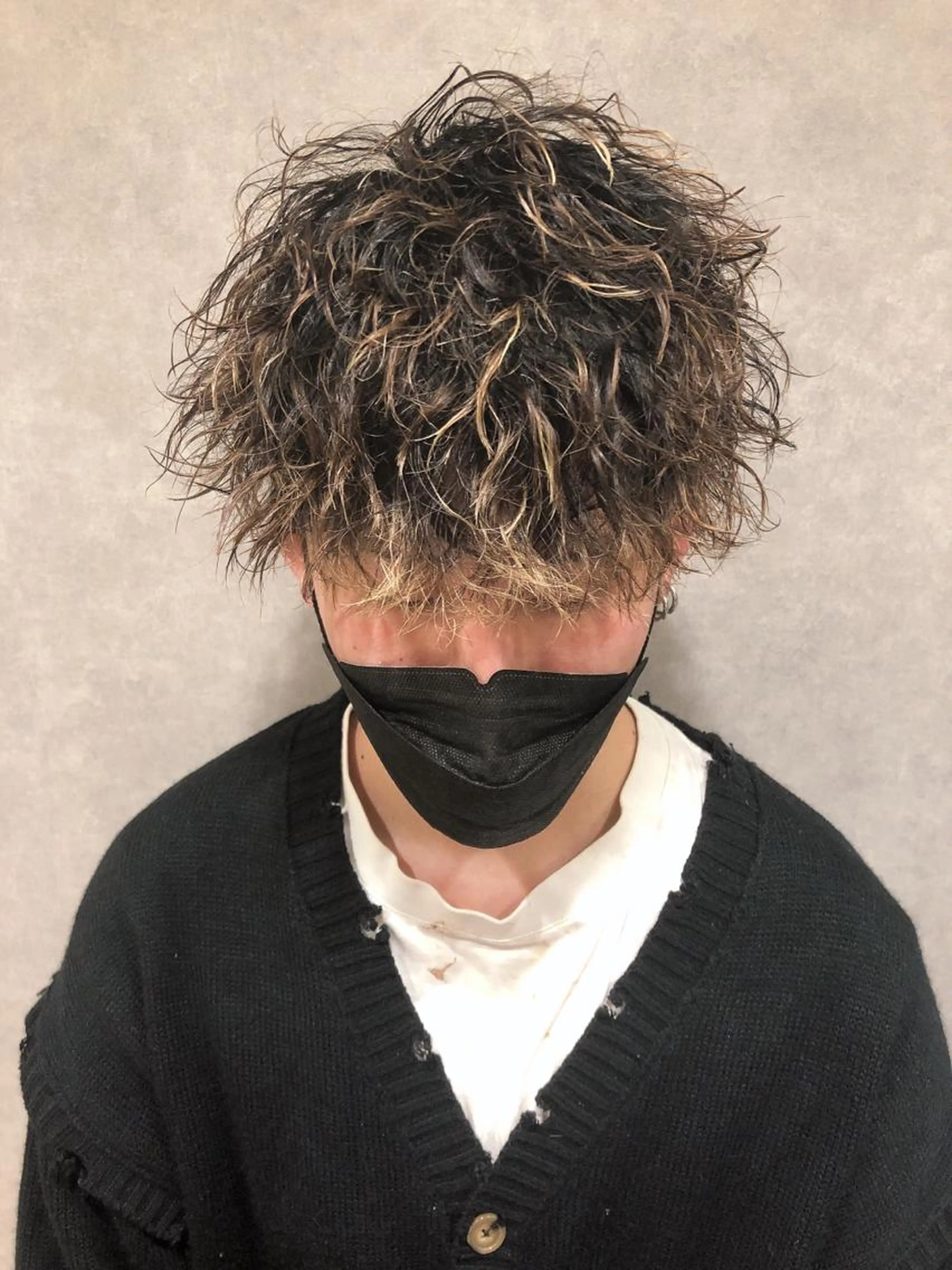 【不動の人気✨】カット+ツイストスパイラルパーマ🌀or ツイストパーマ🌀+シャンプー+トリートメント+ヘッドスパの写真