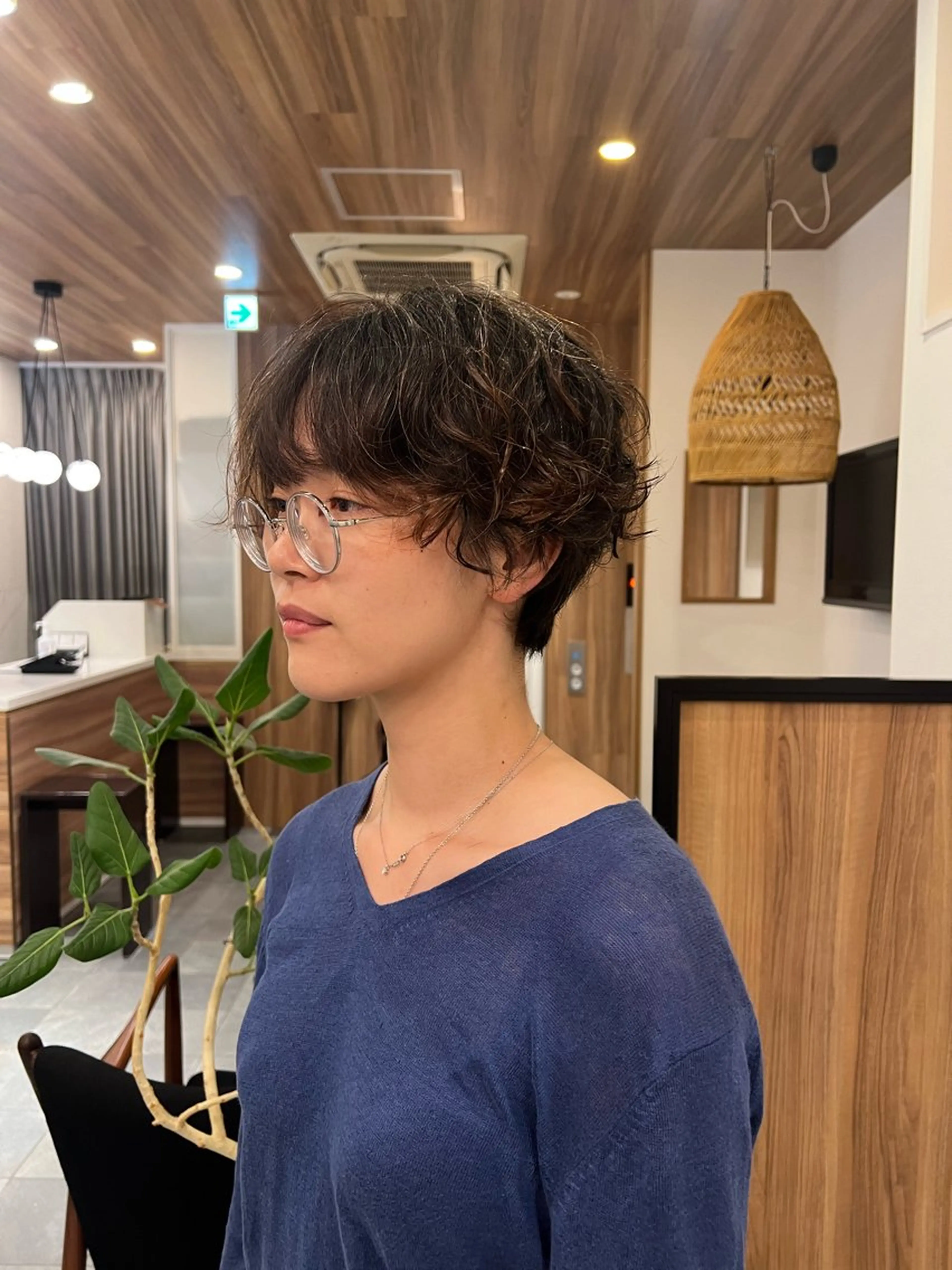 ショート パーマ 岸田 佳祐のヘアスタイル