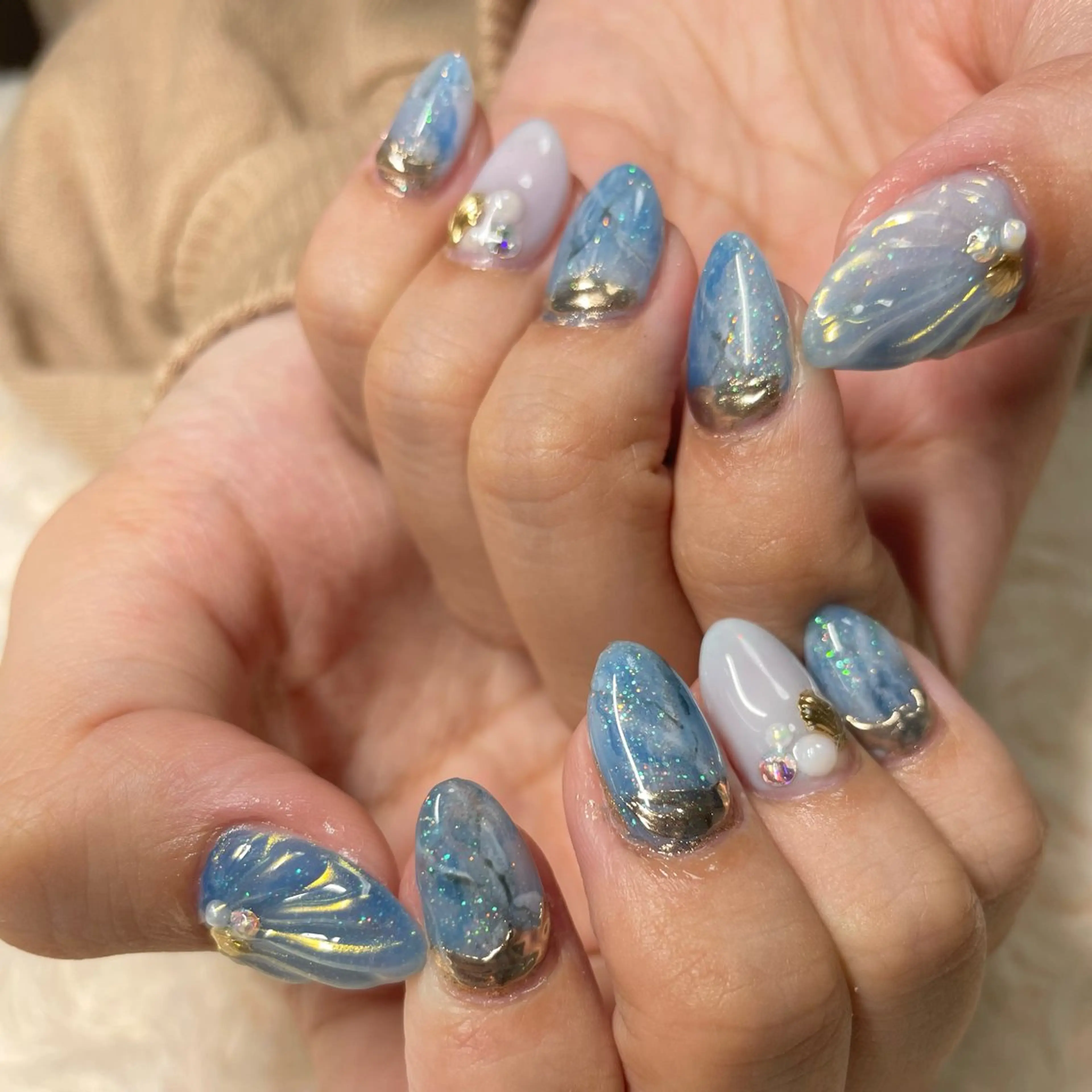 ネイル ハンドネイル 黒川 実祐のネイルデザイン