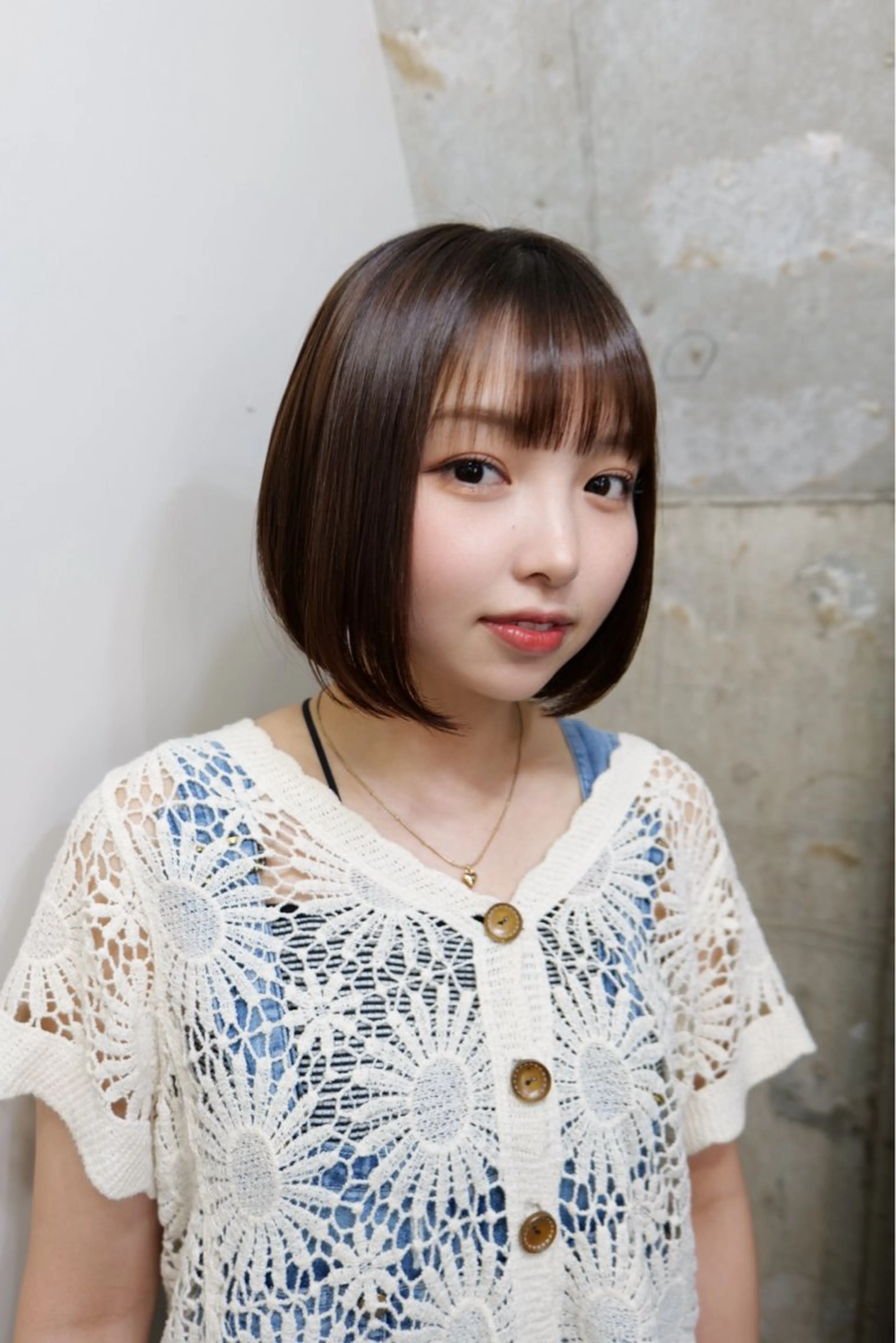 ミディアム カラー 𝙱𝙻𝙴𝙽 𝚋𝚢 𝚍𝚘𝚝.所属・🤍BLEN 窓🤍のヘアスタイル