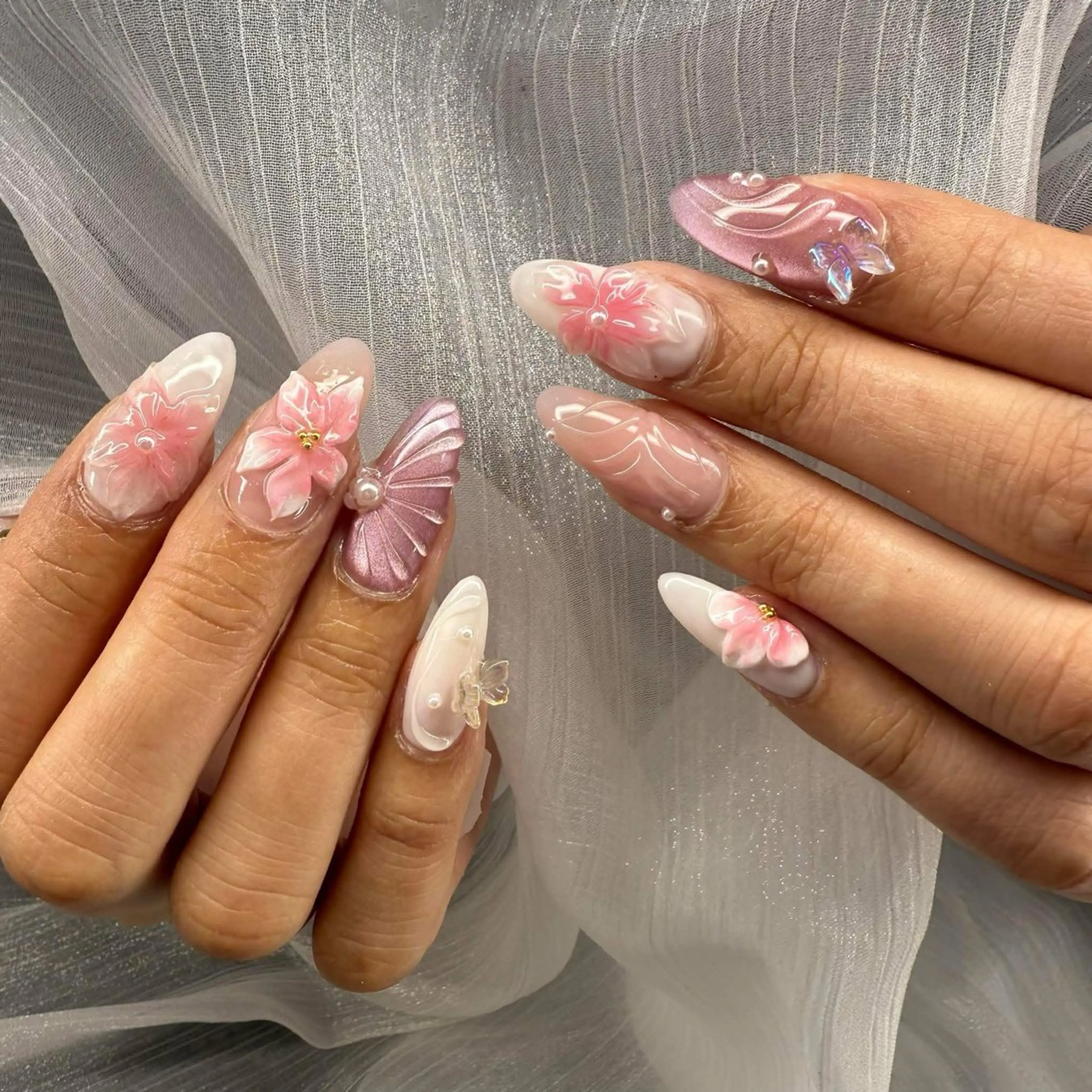 ネイル 韓国ネイル 持ち込み ニュアンスネイル ネイルチップ ハンドネイル Rose Ana.Chuoのネイルデザイン