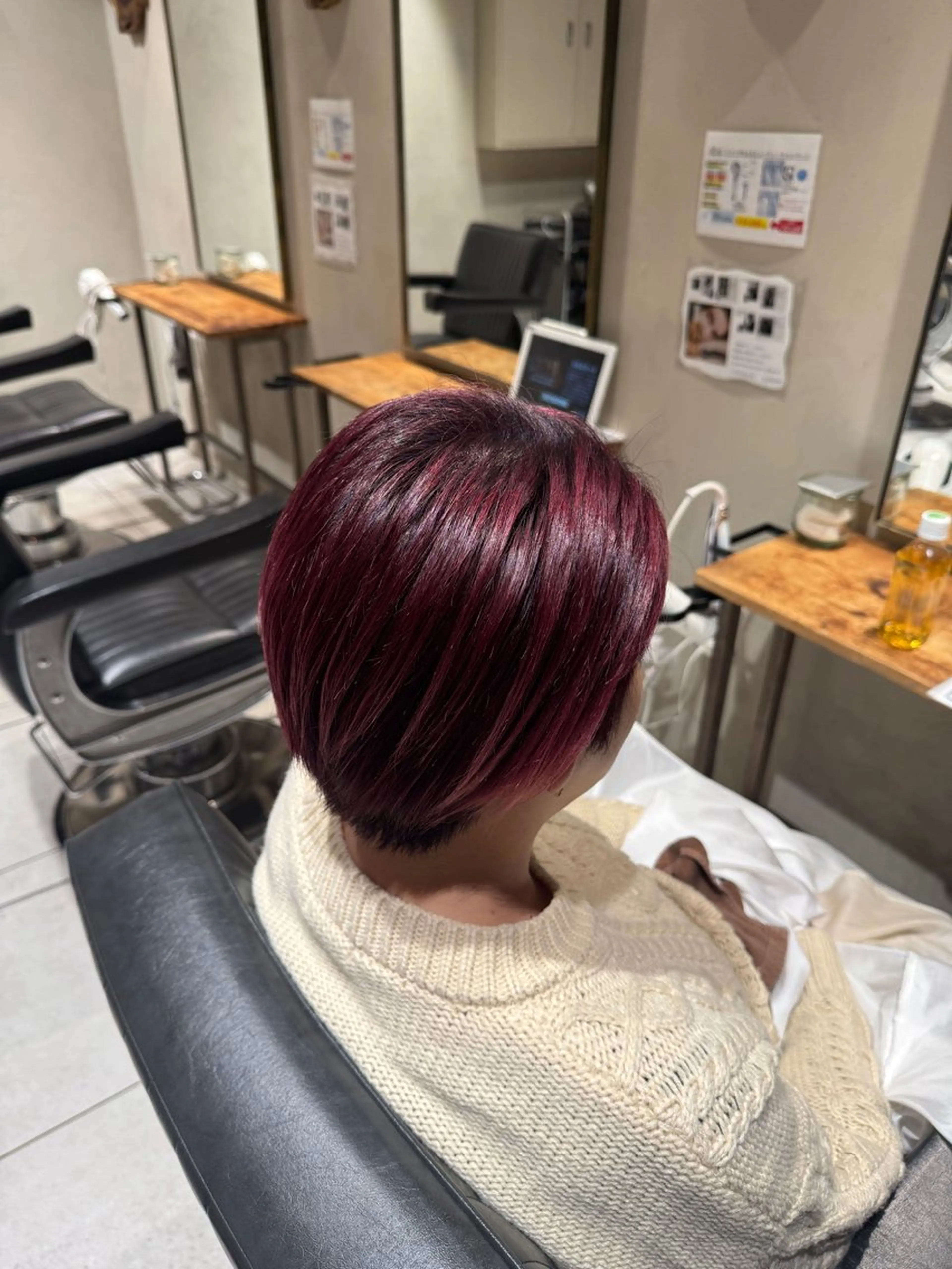 ショート ヘアカラー み うのヘアスタイル