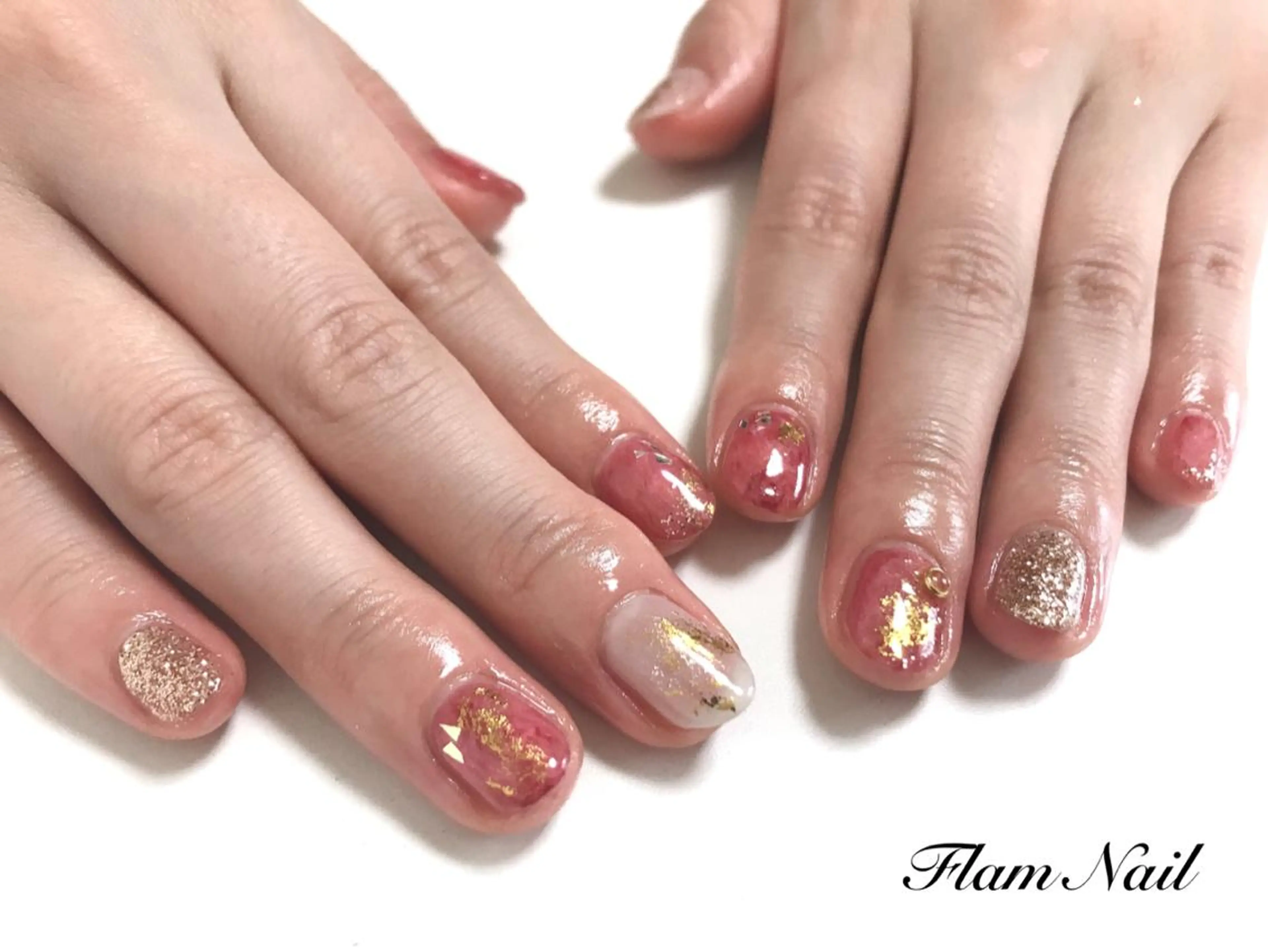 ネイル ボルドー ピンク Flam Nailのネイルデザイン