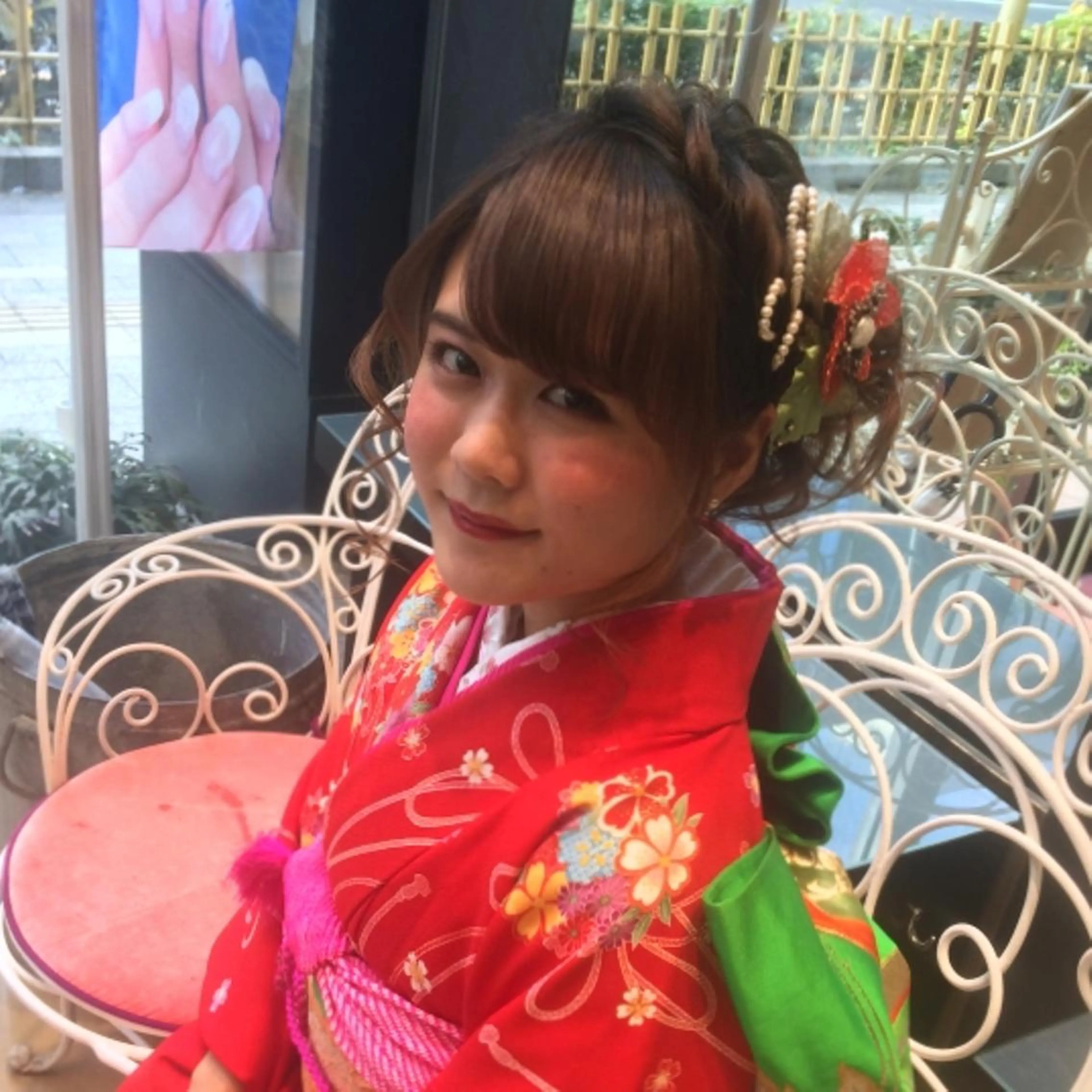 セミロング ヘアアレンジ  知念　香トータル ビューティー🌷のヘアスタイル