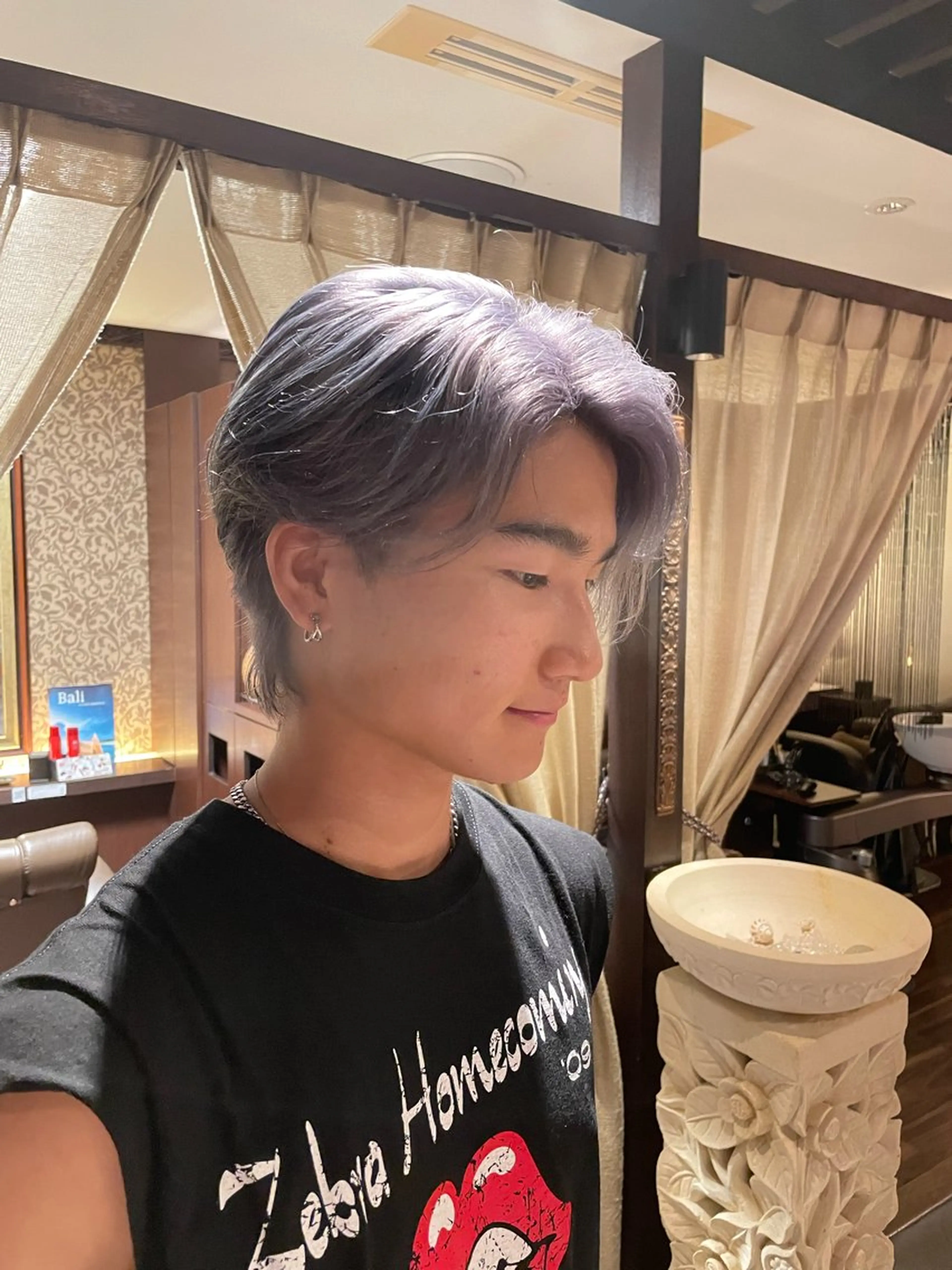 ショート レイヤー/透明感カラ ー/茅ヶ崎/momiのヘアスタイル