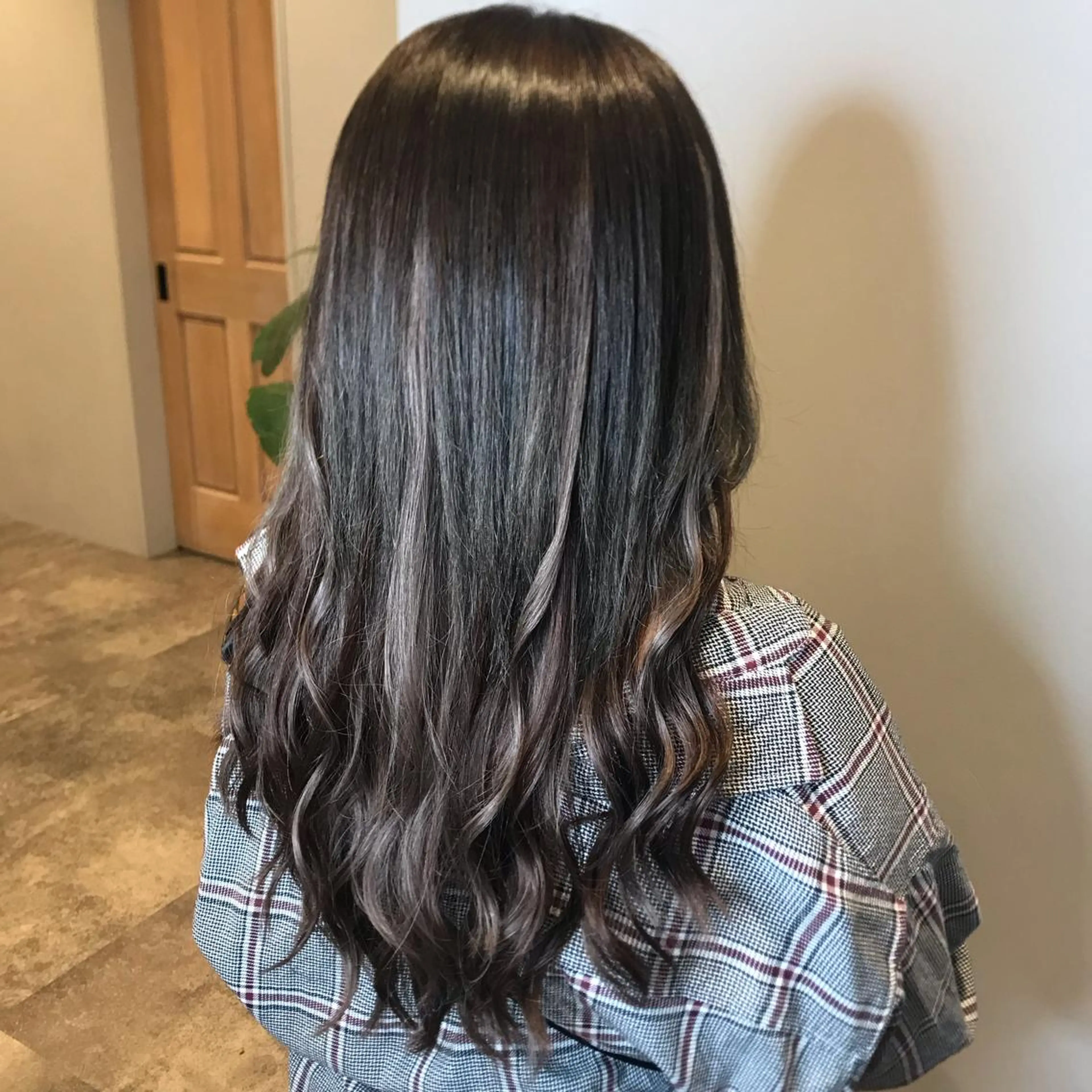 ロング エクステ ハイライト エクステ 茂木 結希のヘアスタイル