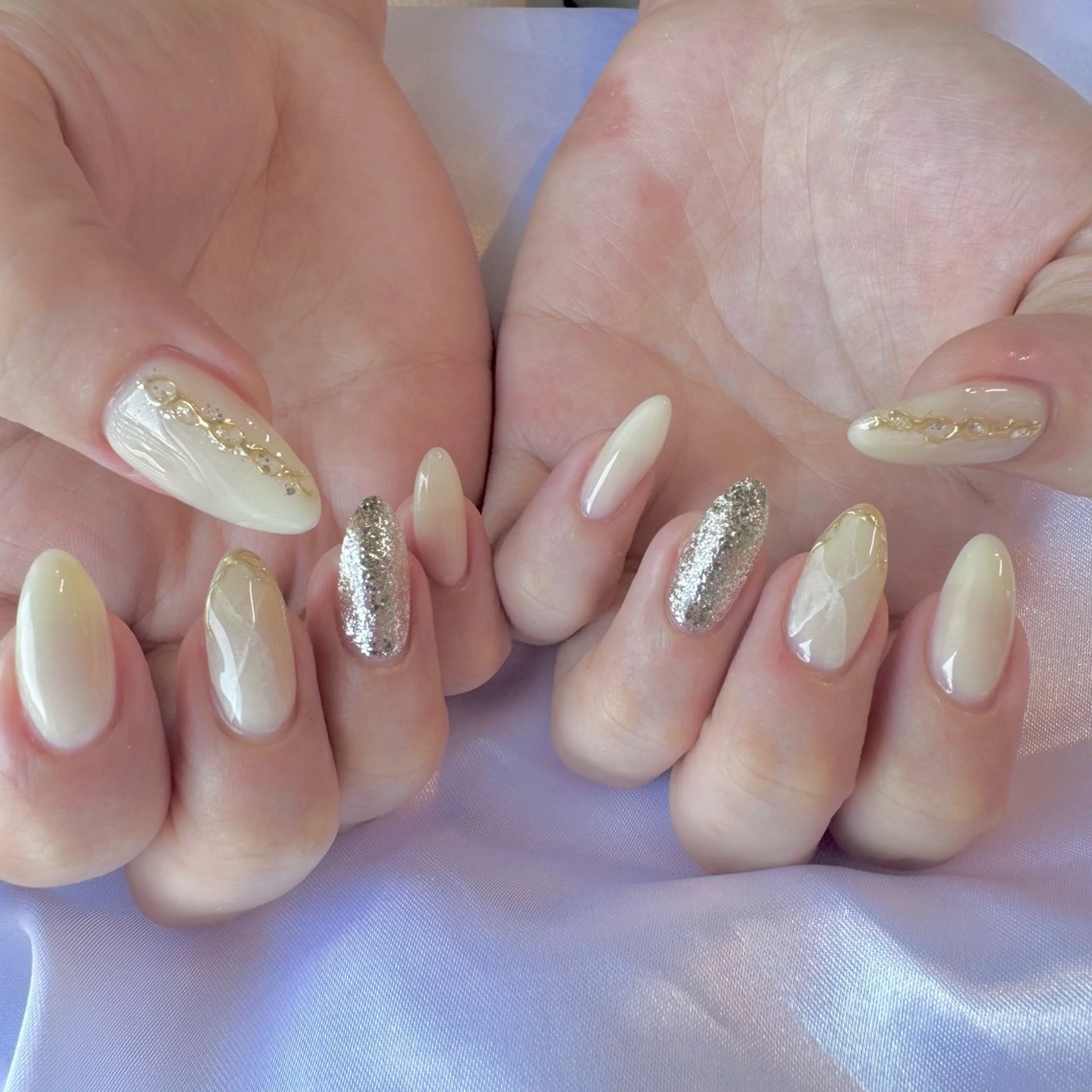 ネイル ニュアンスネイル ハンドネイル nail salon e'mu💐のネイルデザイン
