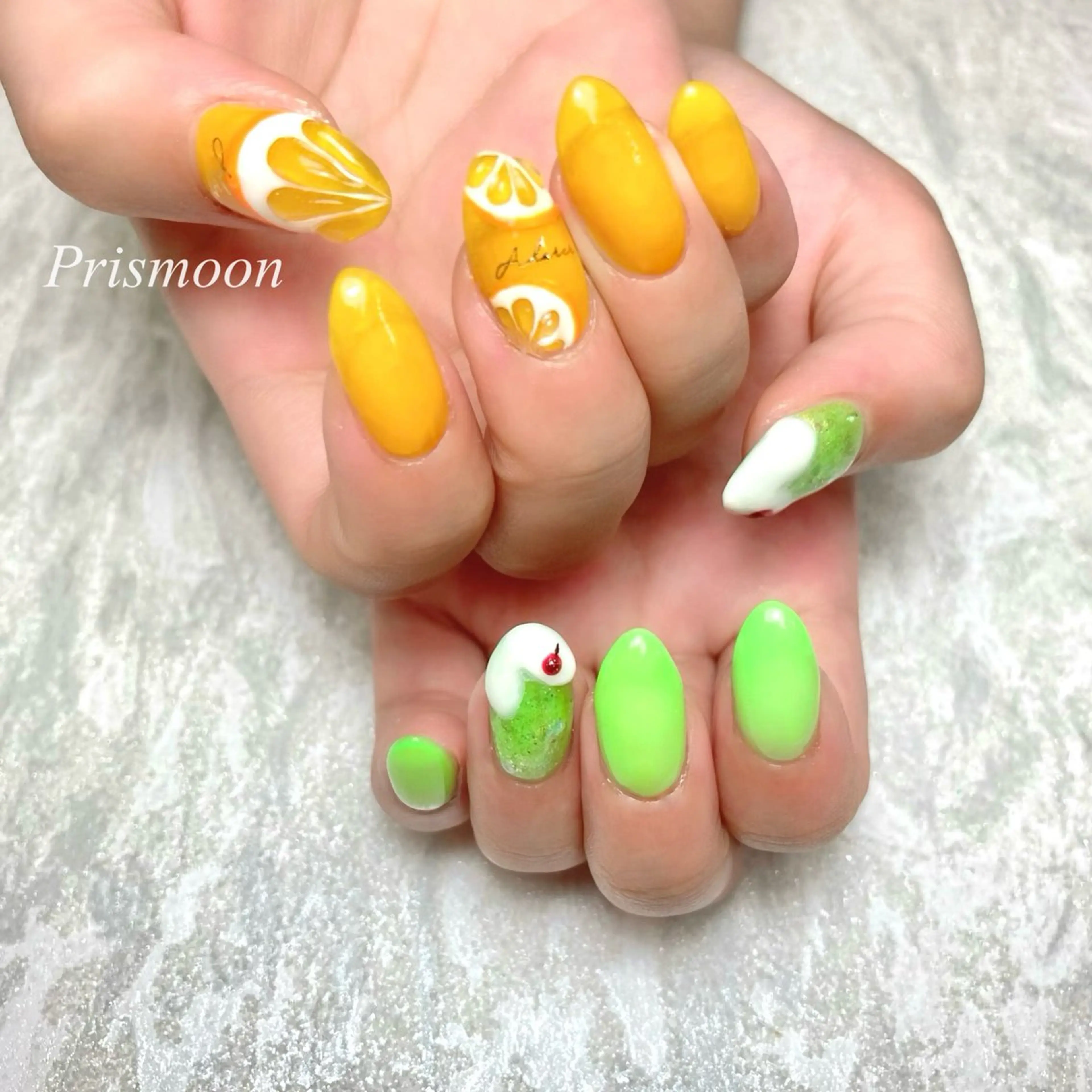 ネイル オレンジ Prismoon  Nail所属・Prismoon Nailのネイルデザイン