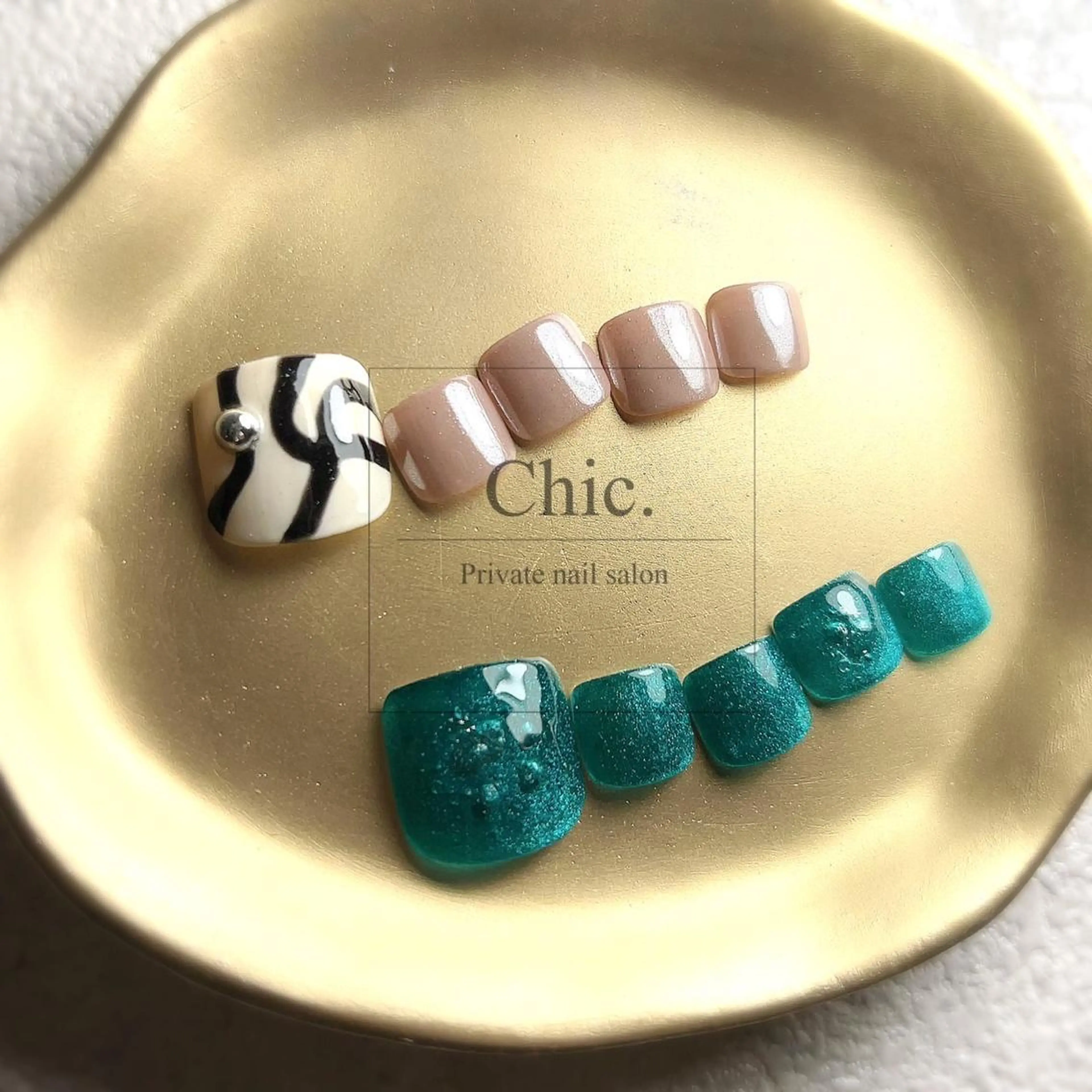 ネイル フットネイル Chic. nailのネイルデザイン