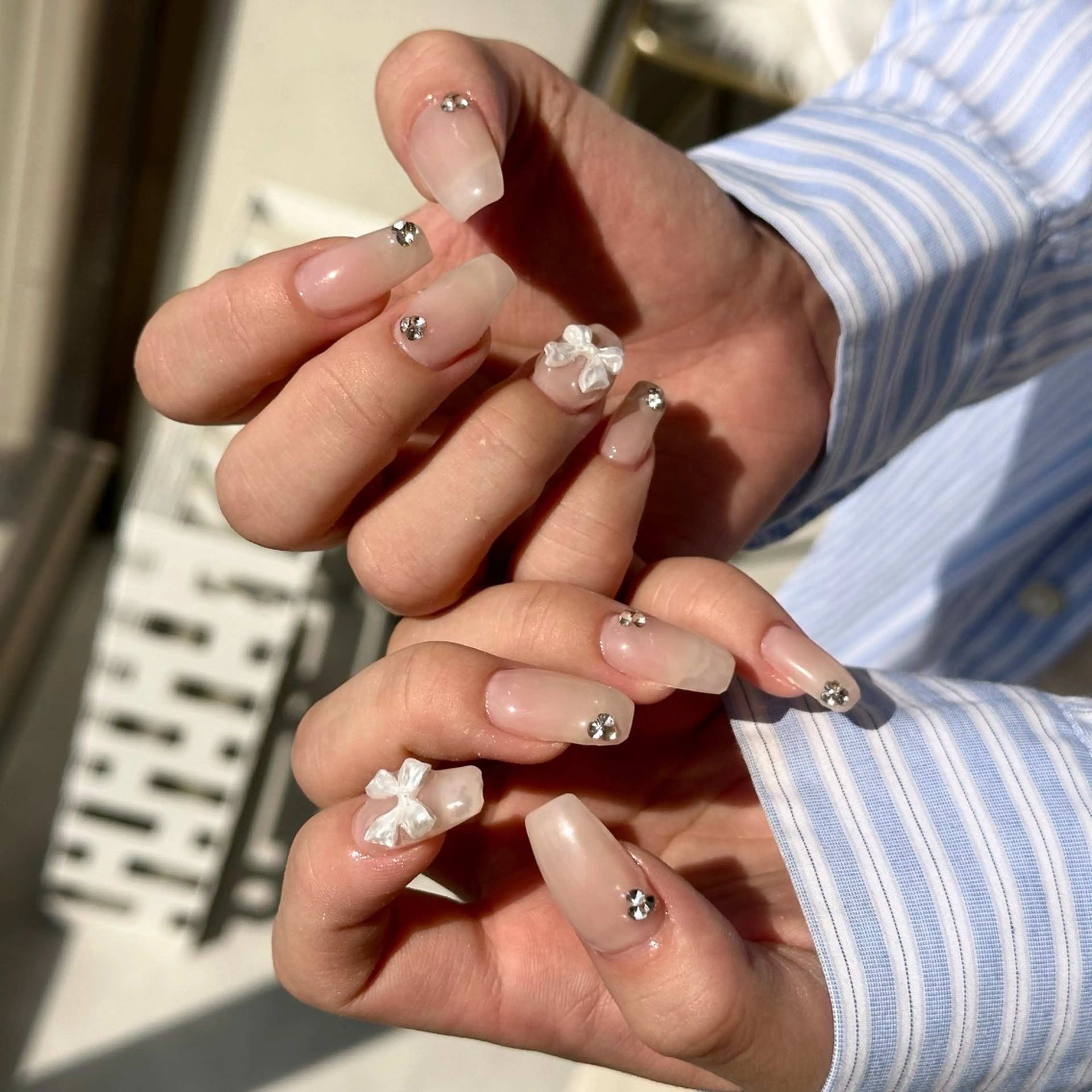 セミロング GRACE mioのネイルデザイン