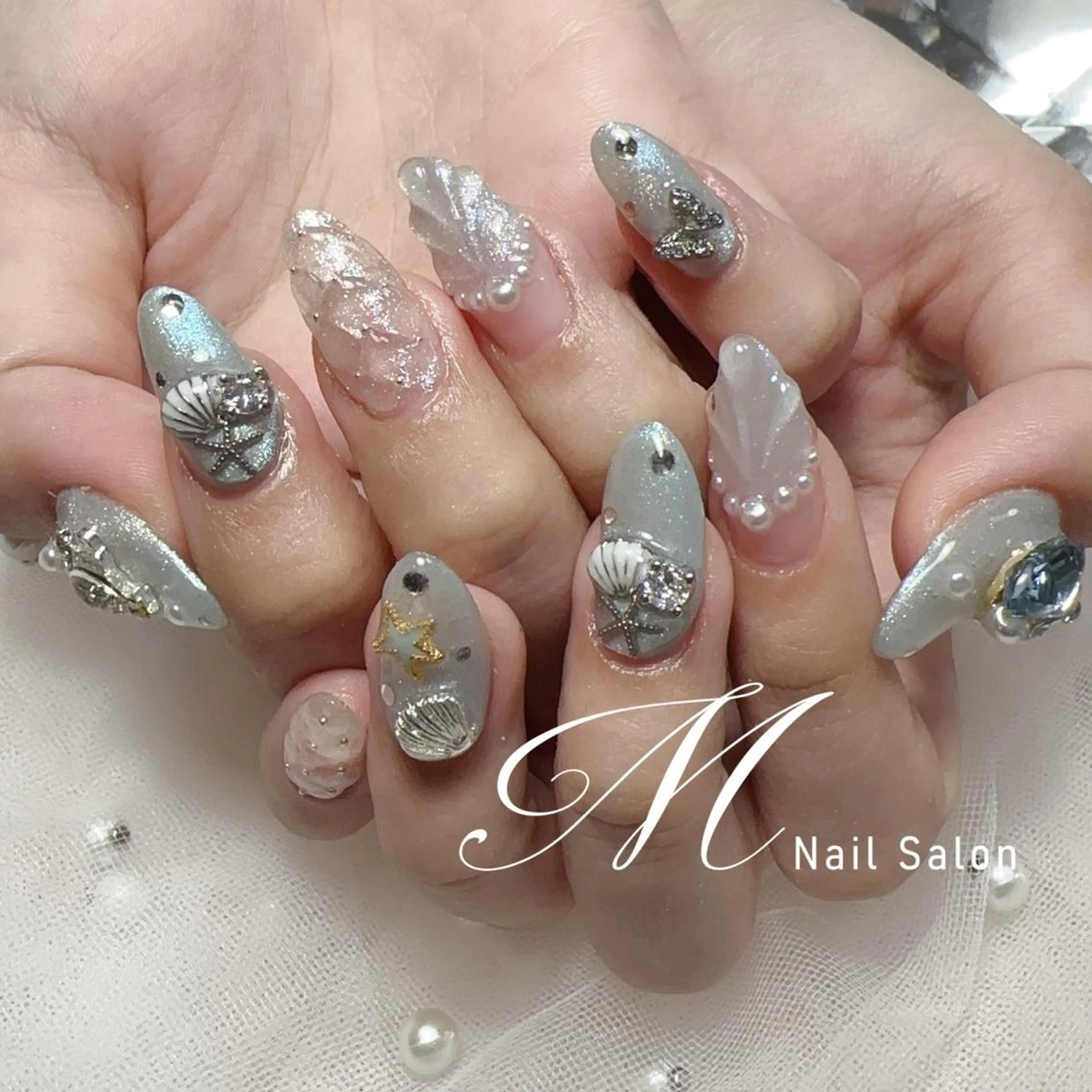 ネイル M✨長さだし専門 85%OFF中✨のネイルデザイン