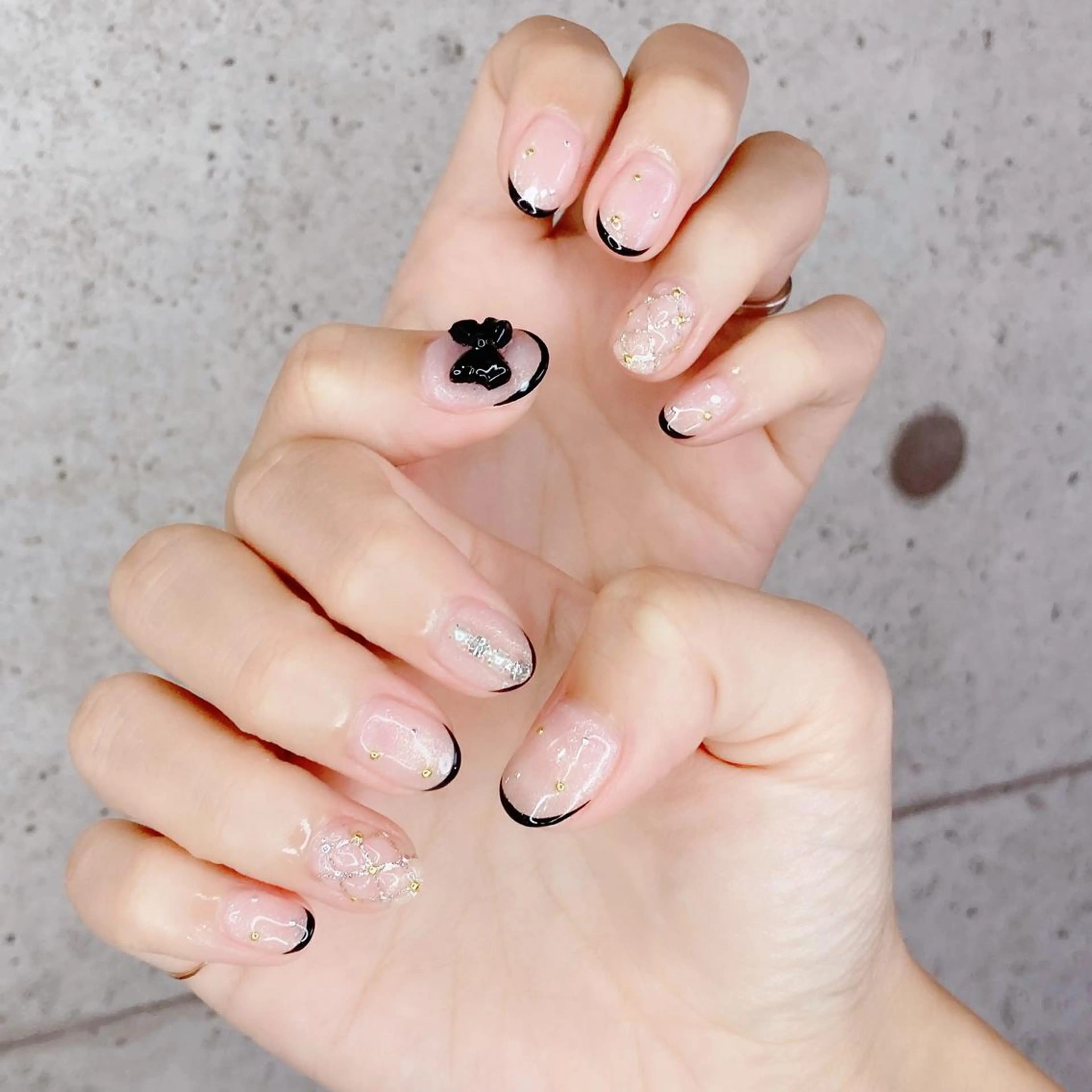 ネイル フレンチネイル ジェルネイル キラキラネイル パラジェル リボン ハンドネイル Nail Kのネイルデザイン