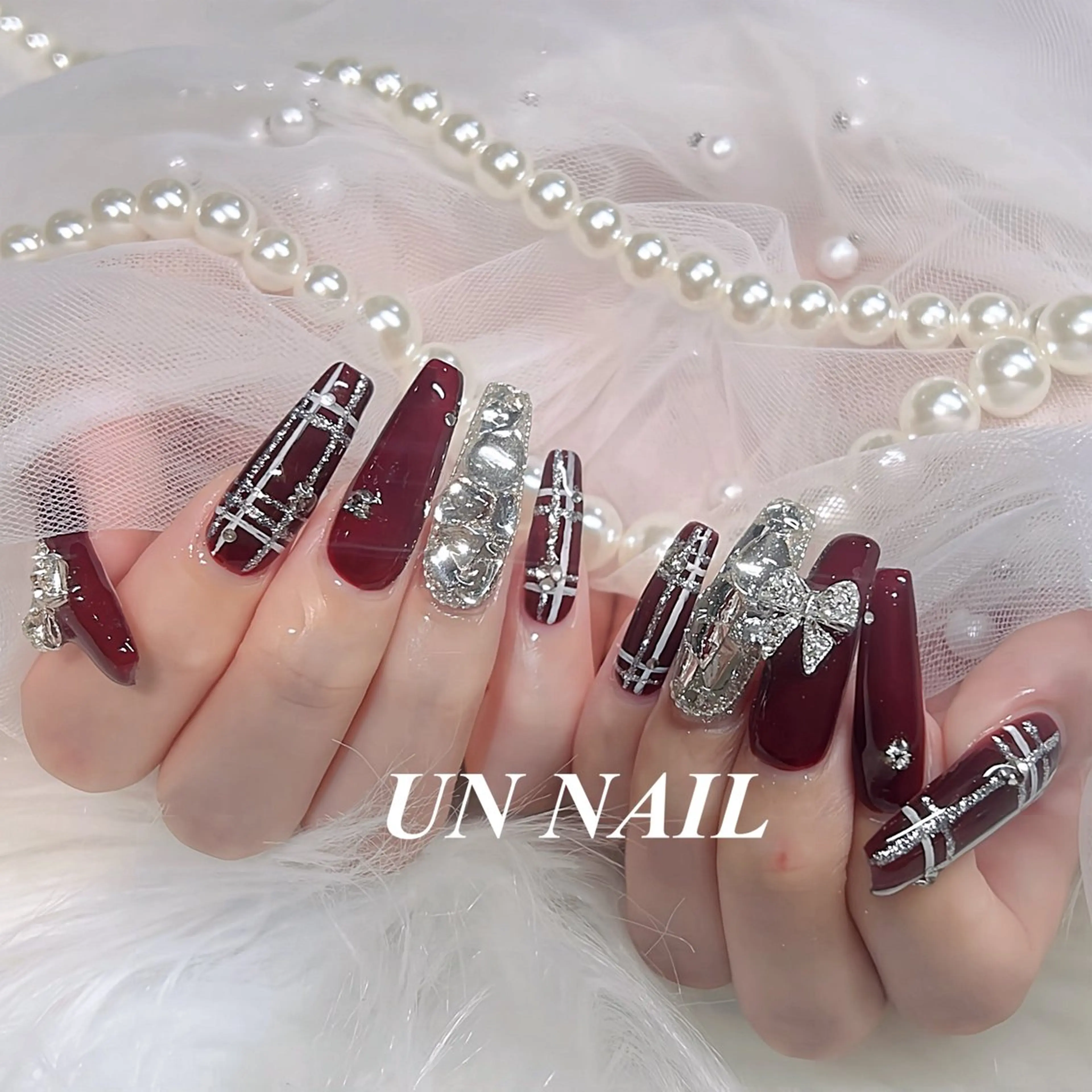 ネイル ハンドネイル UN NAILのネイルデザイン
