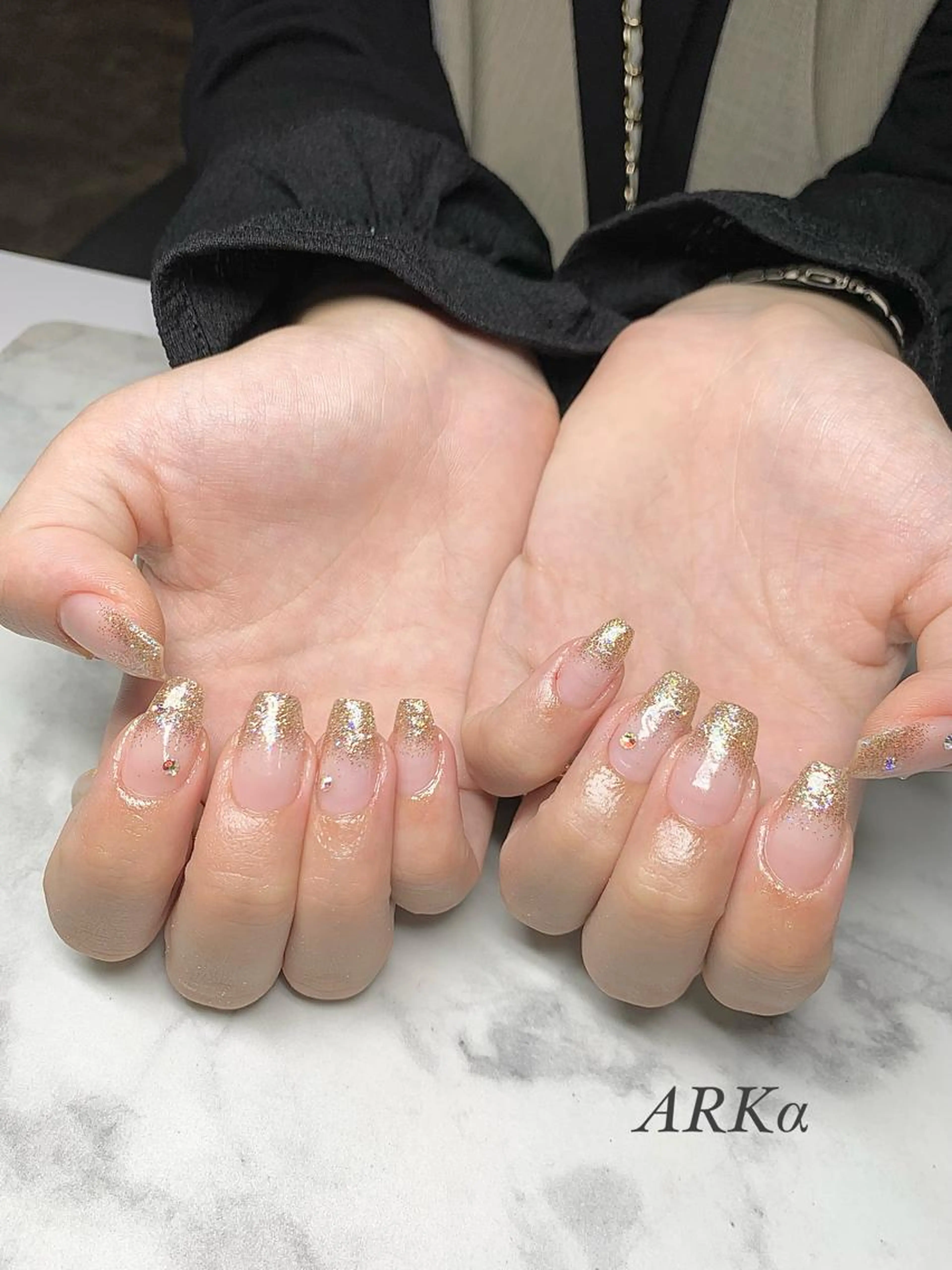 ［ジェル］ラメグラデ💅オフ有りのお客様はこちらから💁‍♀️の写真