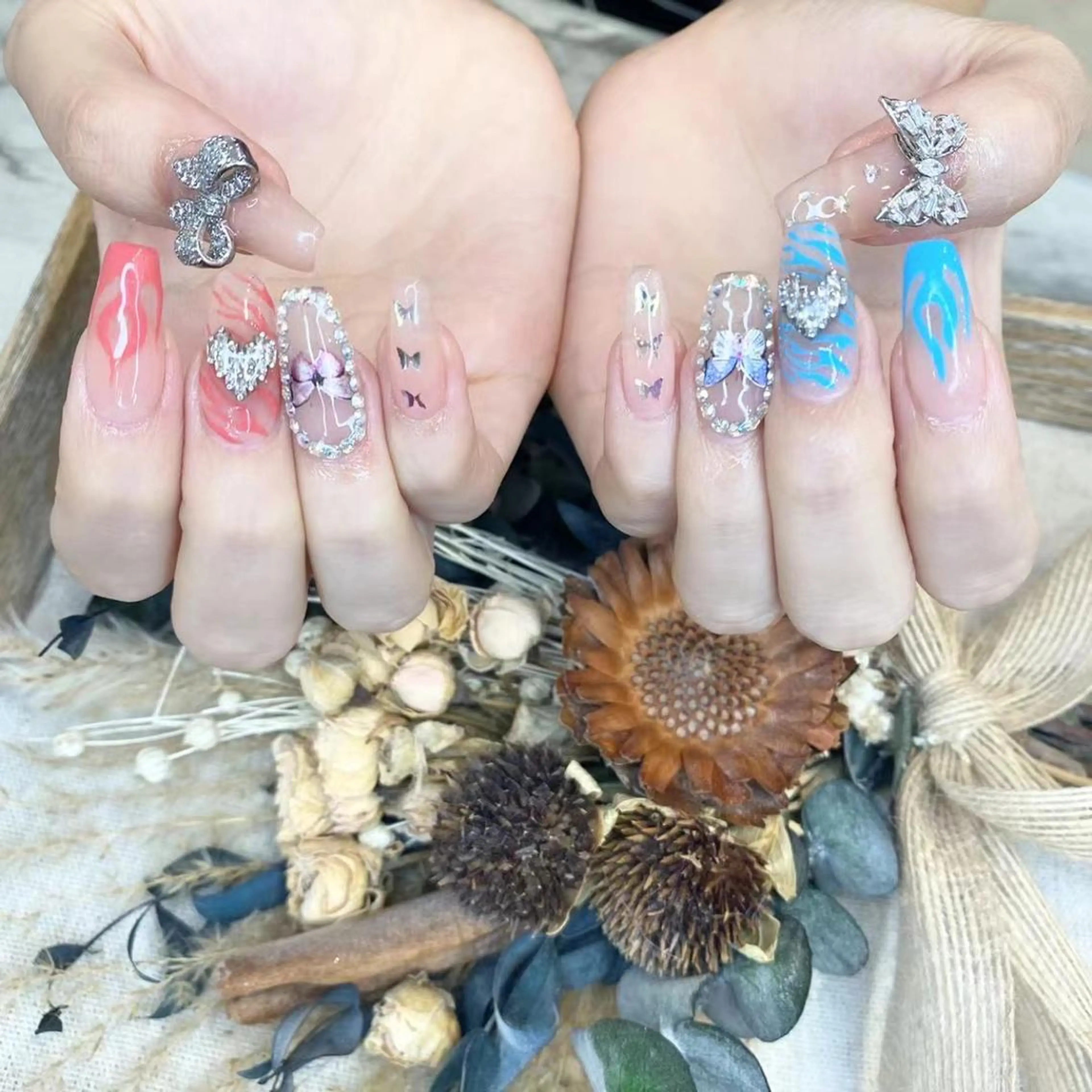 ネイル アニマル柄 ピンク Babarla Nailのネイルデザイン