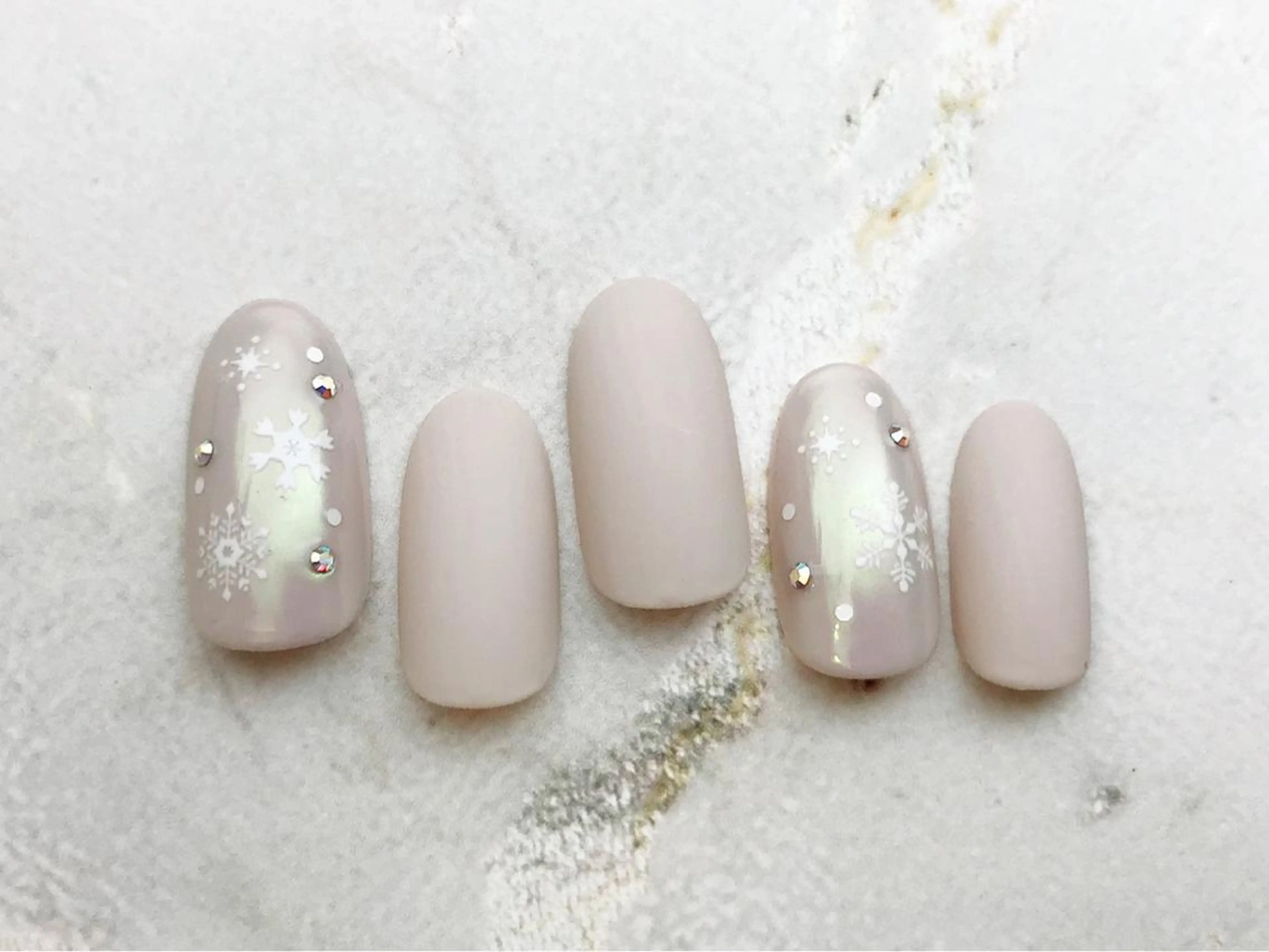 ネイル リセ有楽町店 ネイリストのネイルデザイン