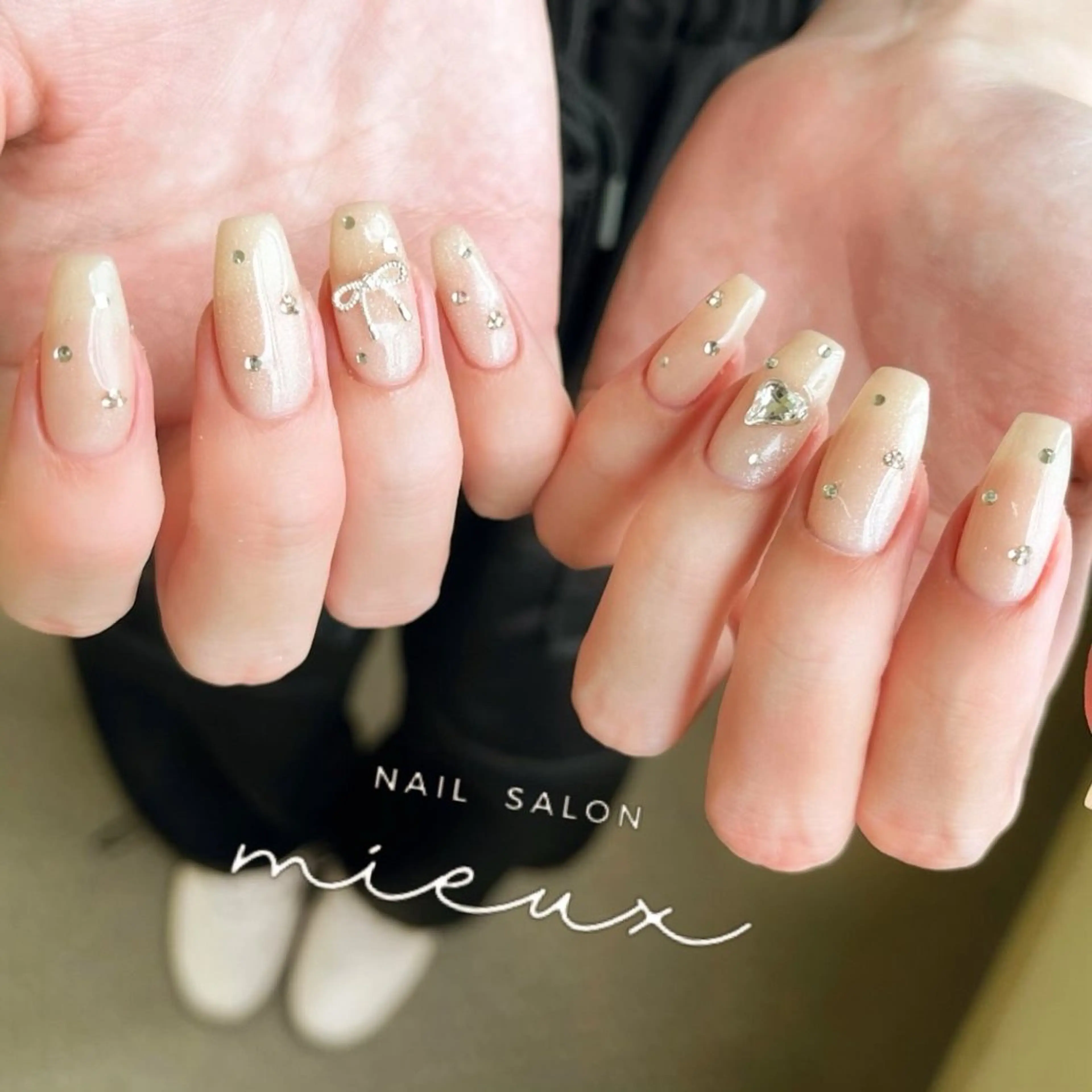 ネイル ハンドネイル mieux ariiiのネイルデザイン