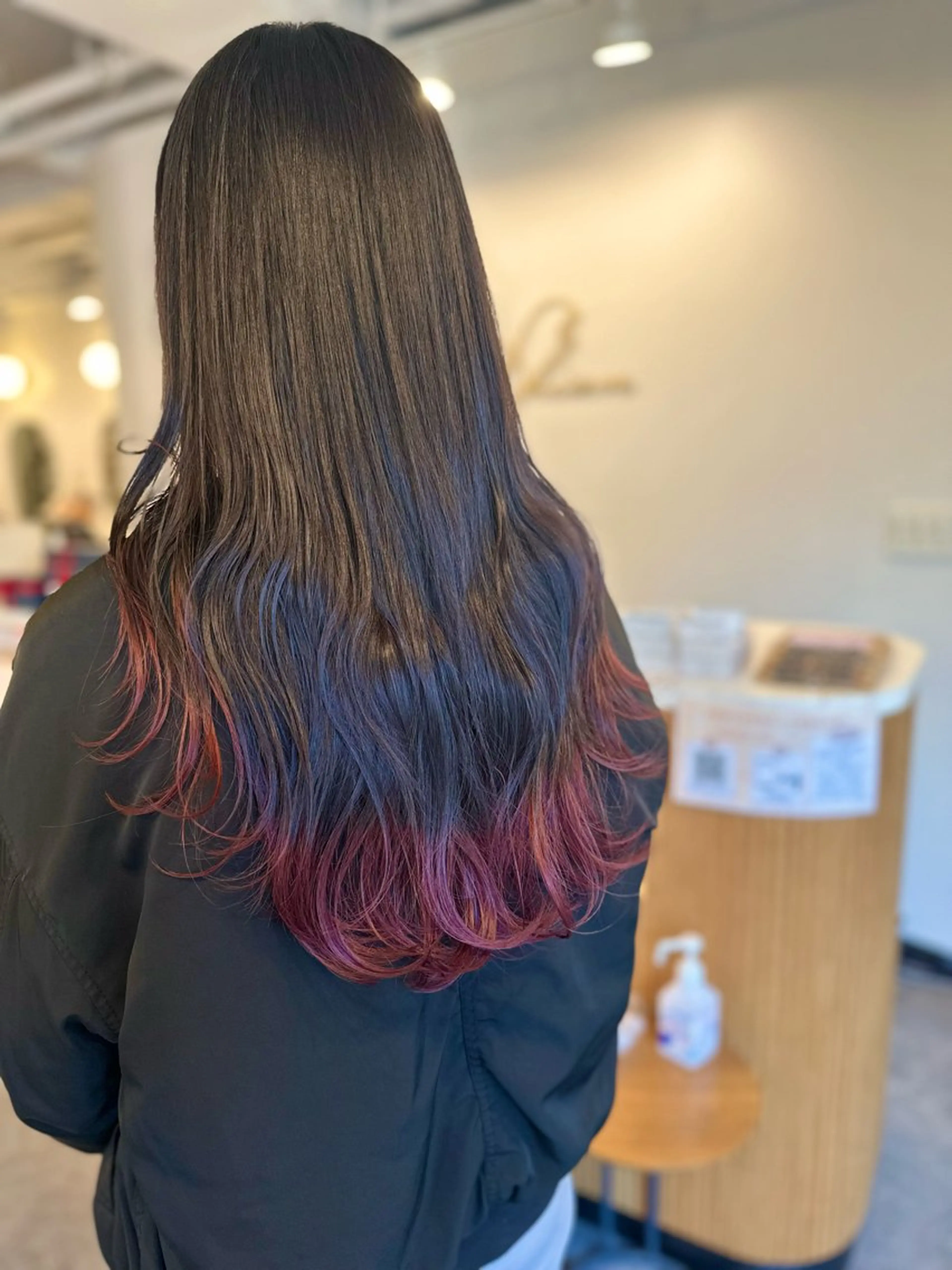 ロング カラー グラデーションカラー ヘアカラー トリートメント ベージュカラー特化 ✂️SHIAN フジのヘアスタイル