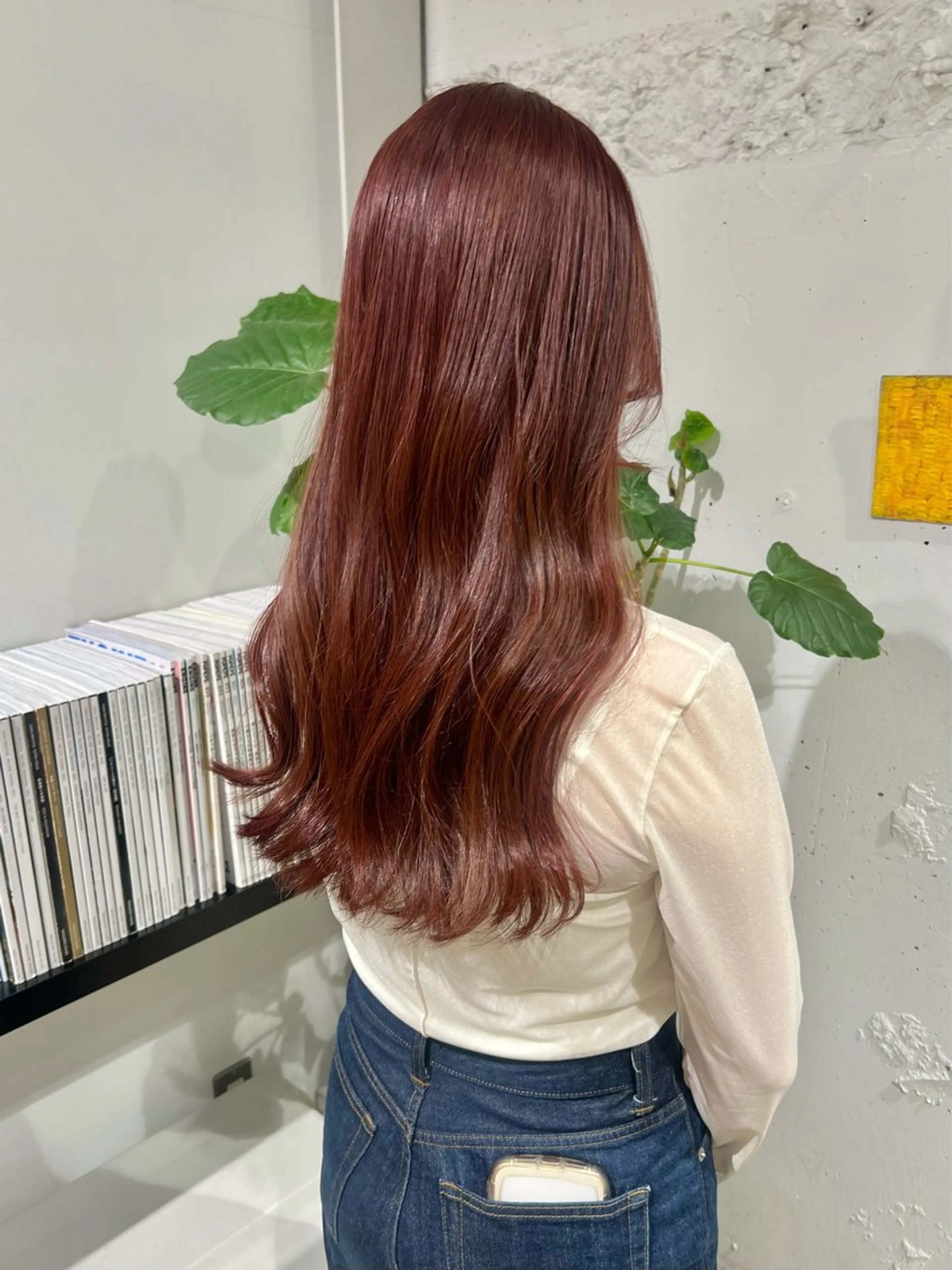 ロング カット ヘアカラー 石井 菜々のヘアスタイル