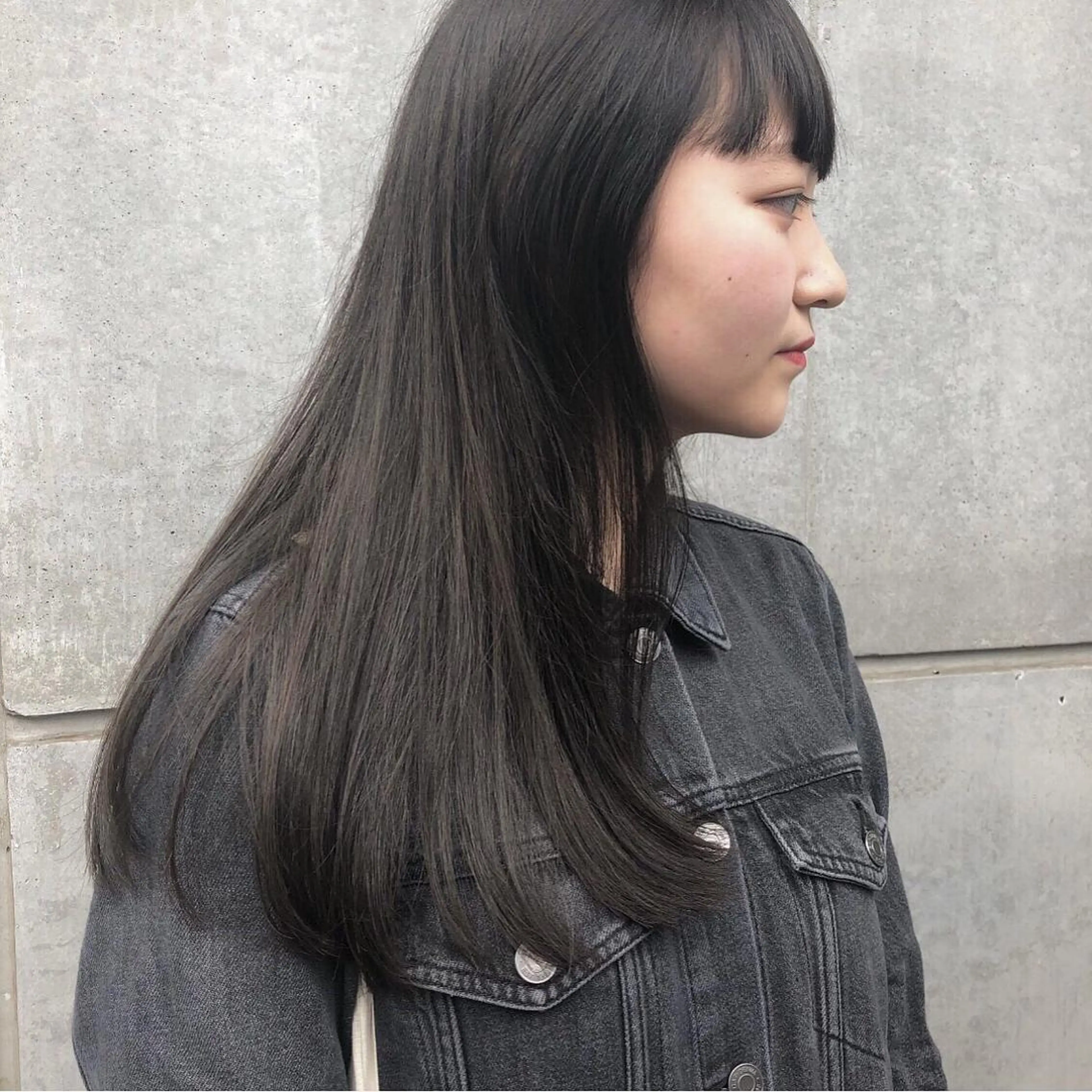ロング カット 縮毛矯正 risa 🧤のヘアスタイル