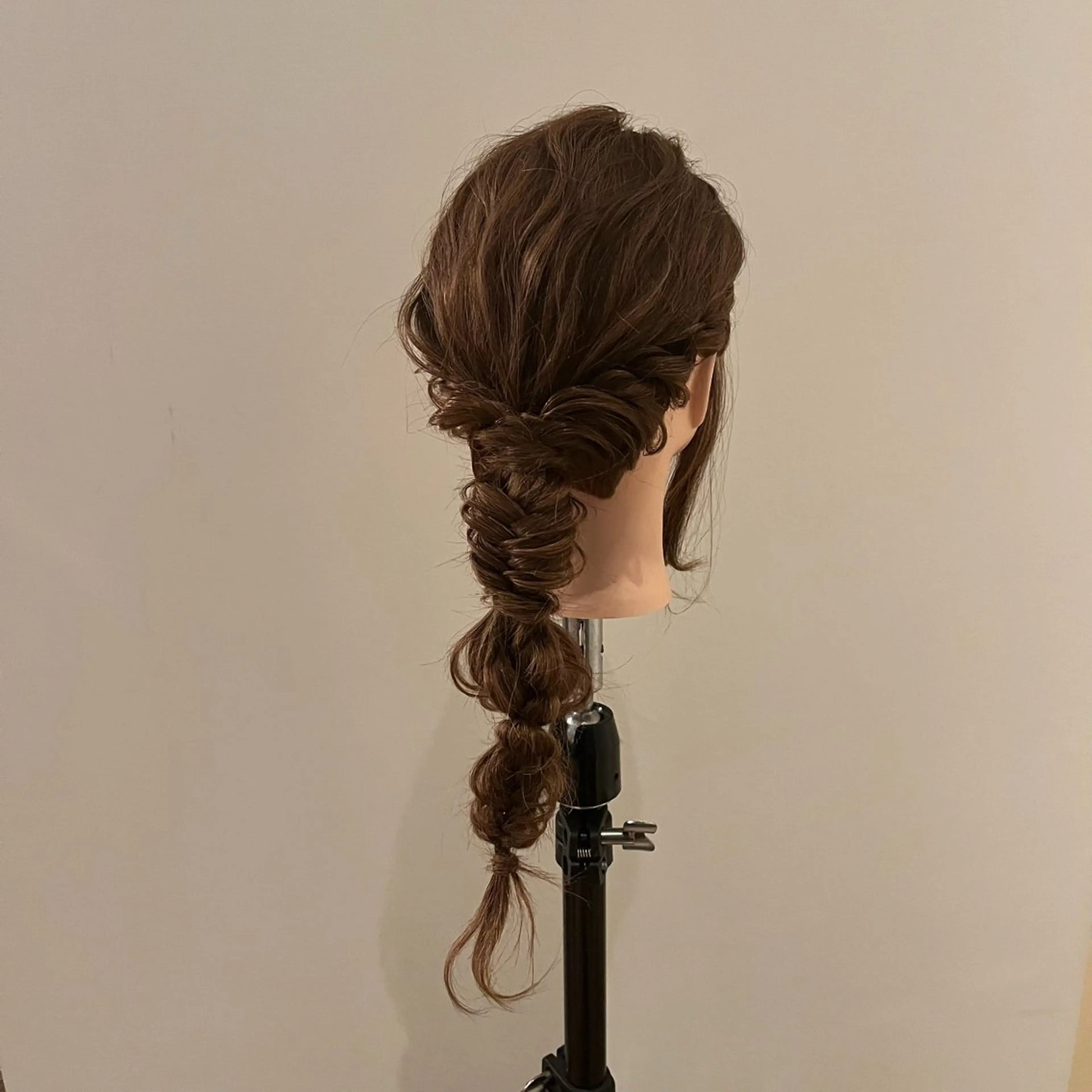 セミロング anon所属・田中 結月のヘアスタイル