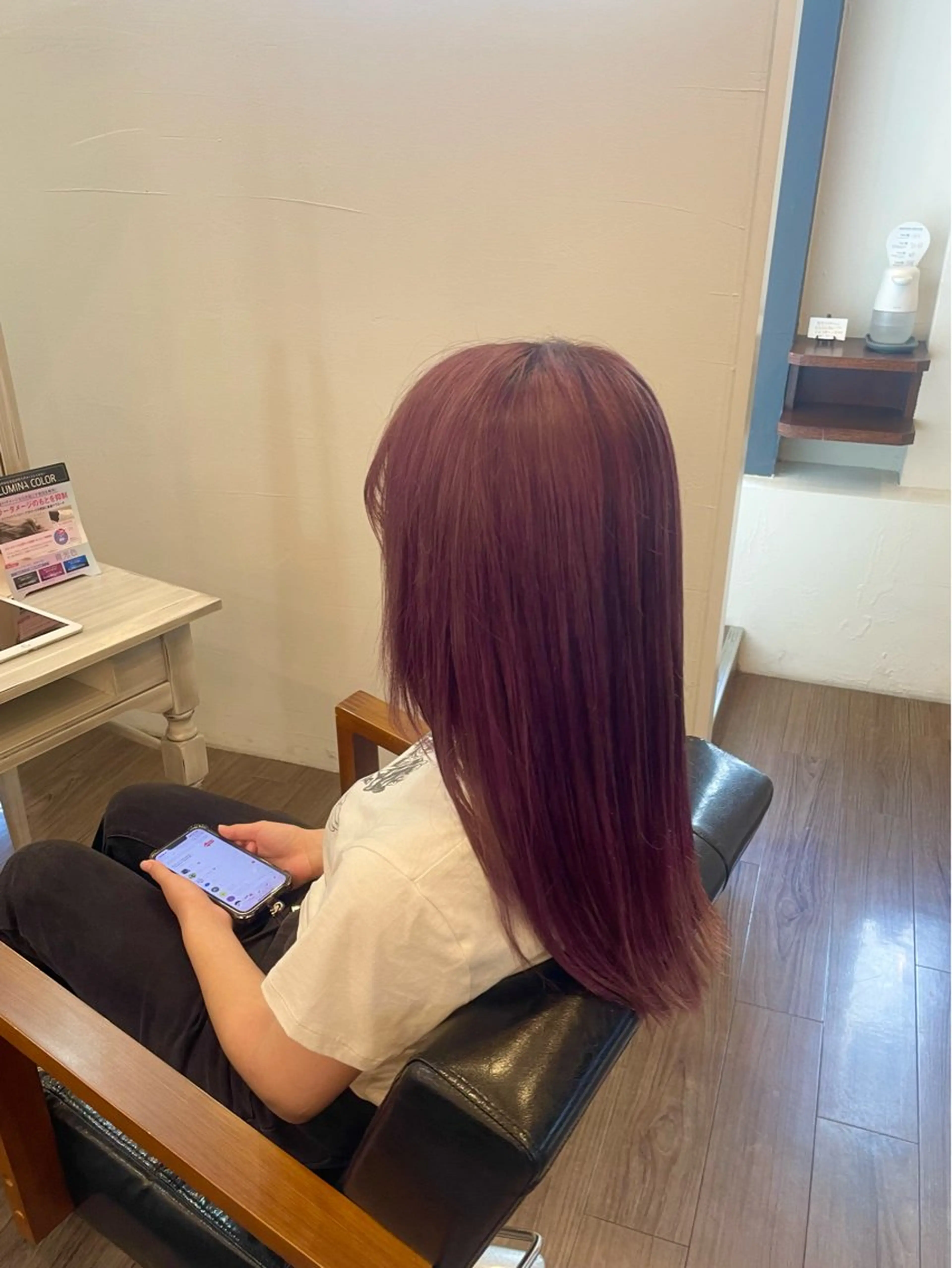 ロング カラー ブラウンカラー ピンクカラー ピンクブラウン ロング Hair make VERDA所属・富永 憲一郎のヘアスタイル