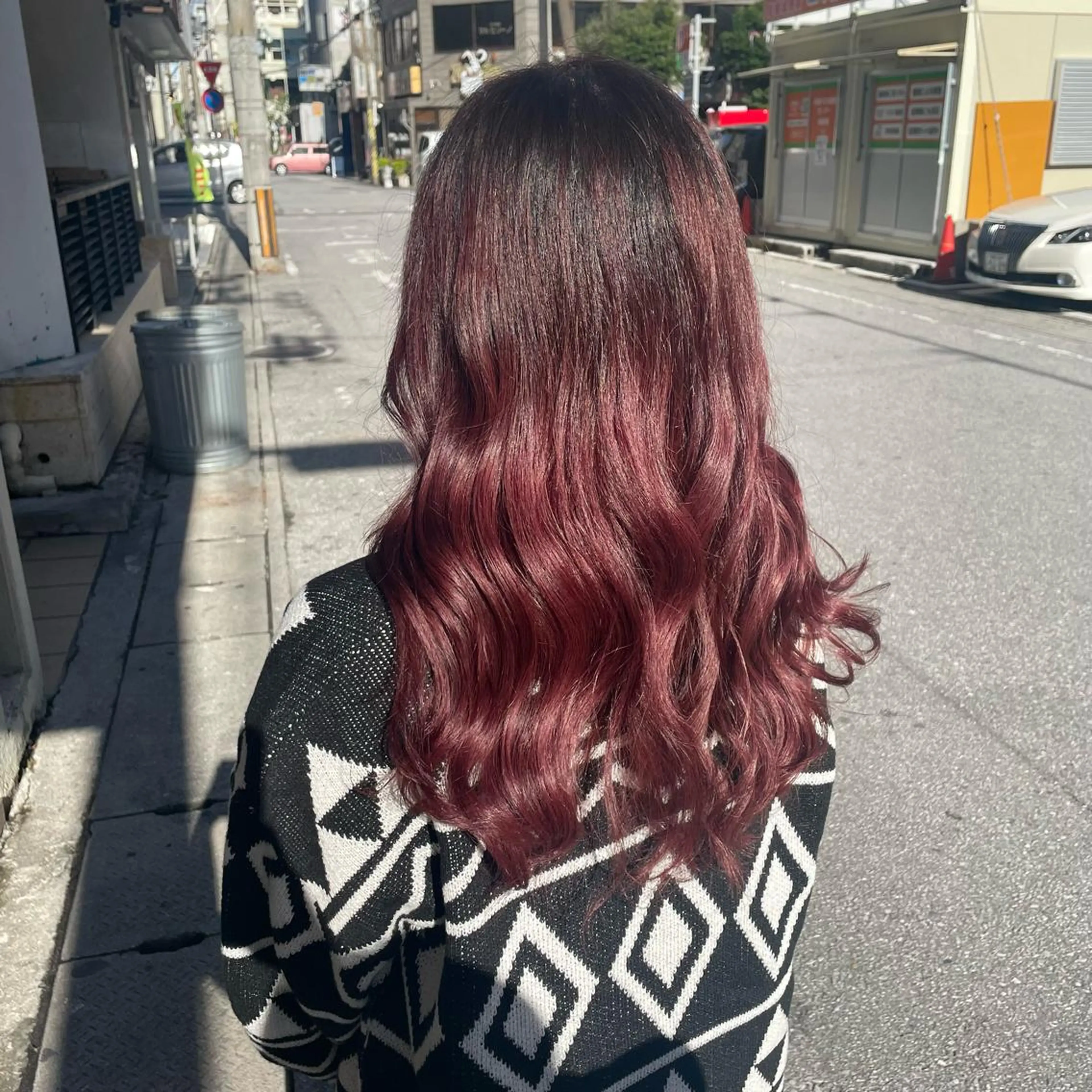 ロング カラー ヘアカラー miloc那覇 MIKUのヘアスタイル