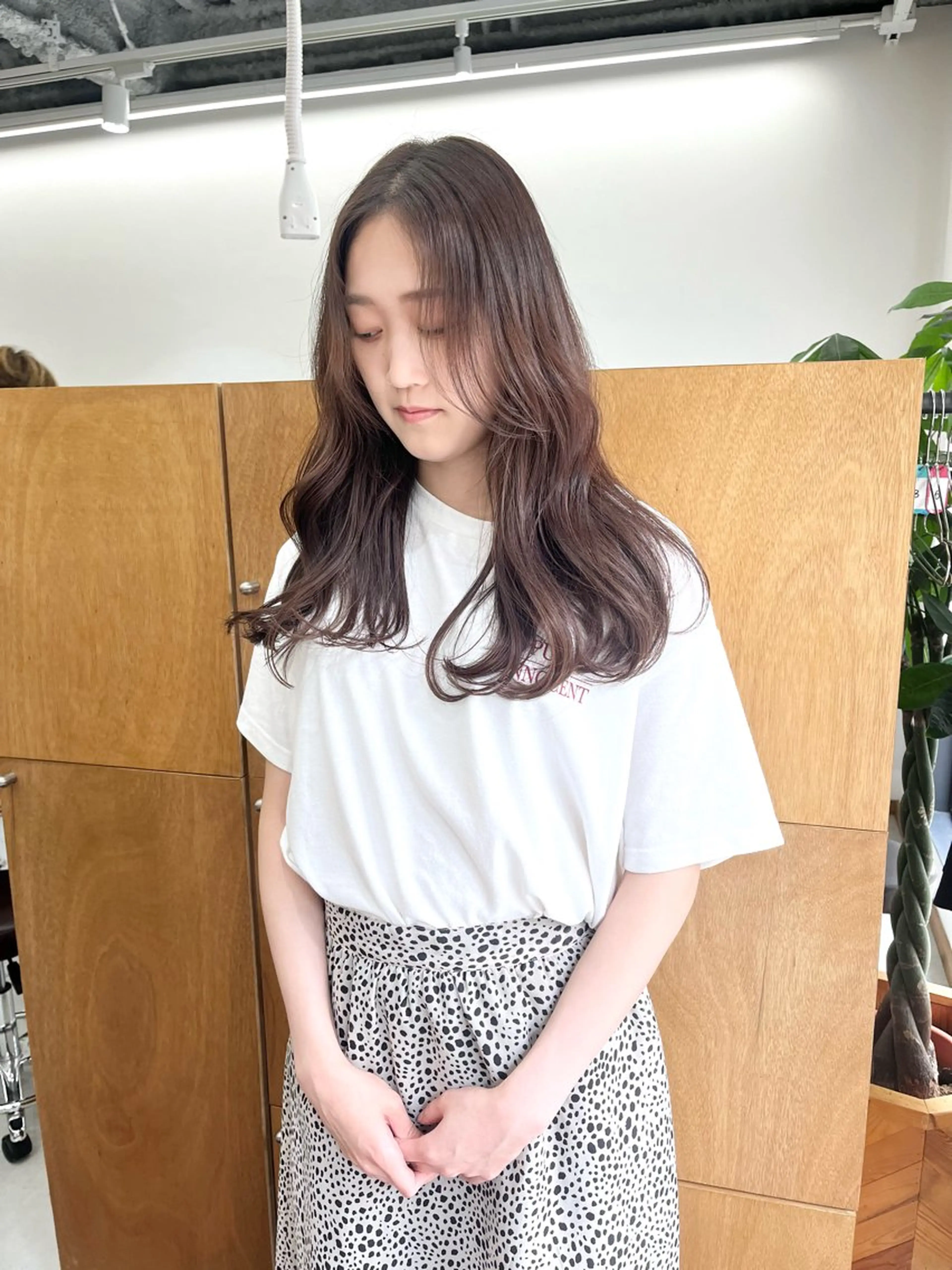 セミロング カラー ヘアアレンジ ブリーチ ブリーチなしカラー カット ヘアカラー トリートメント ena/ブリーチなし 暖色・ベージュ🎀のヘアスタイル