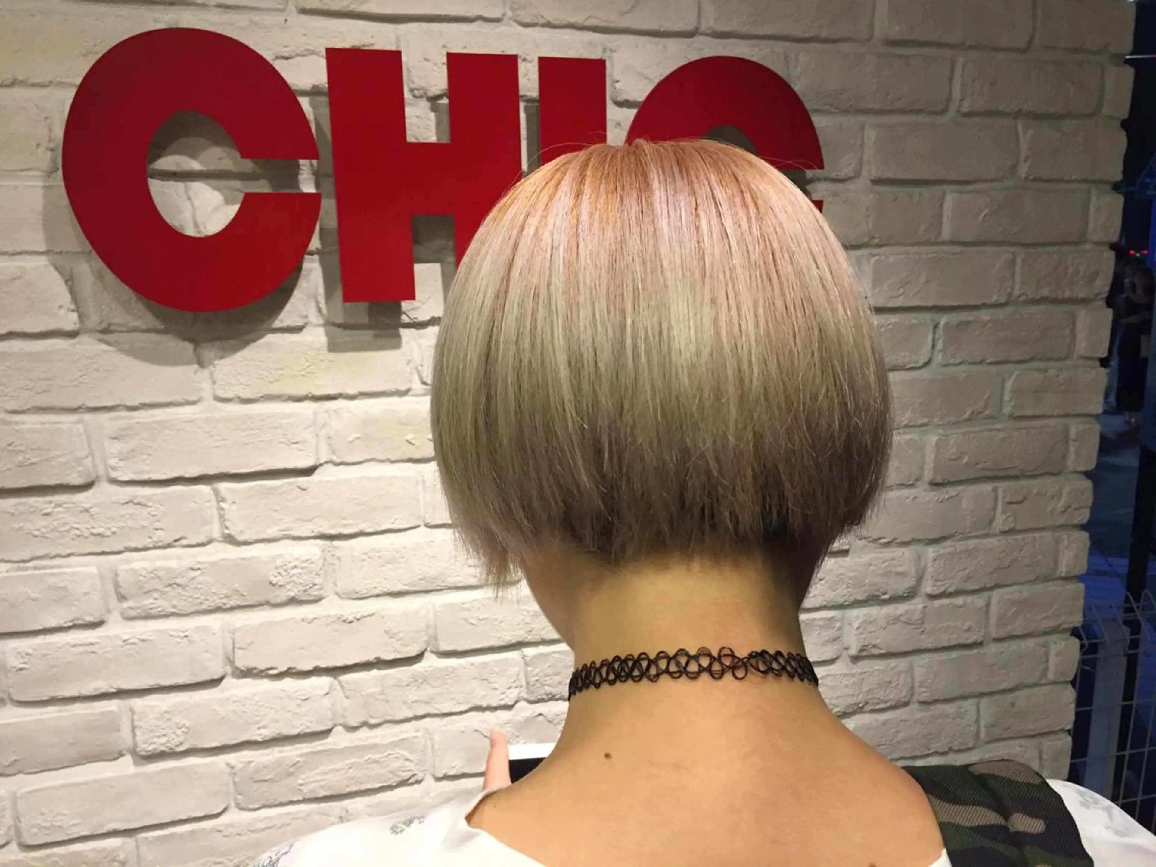 ショート カラー 吉岡 三四朗のヘアスタイル