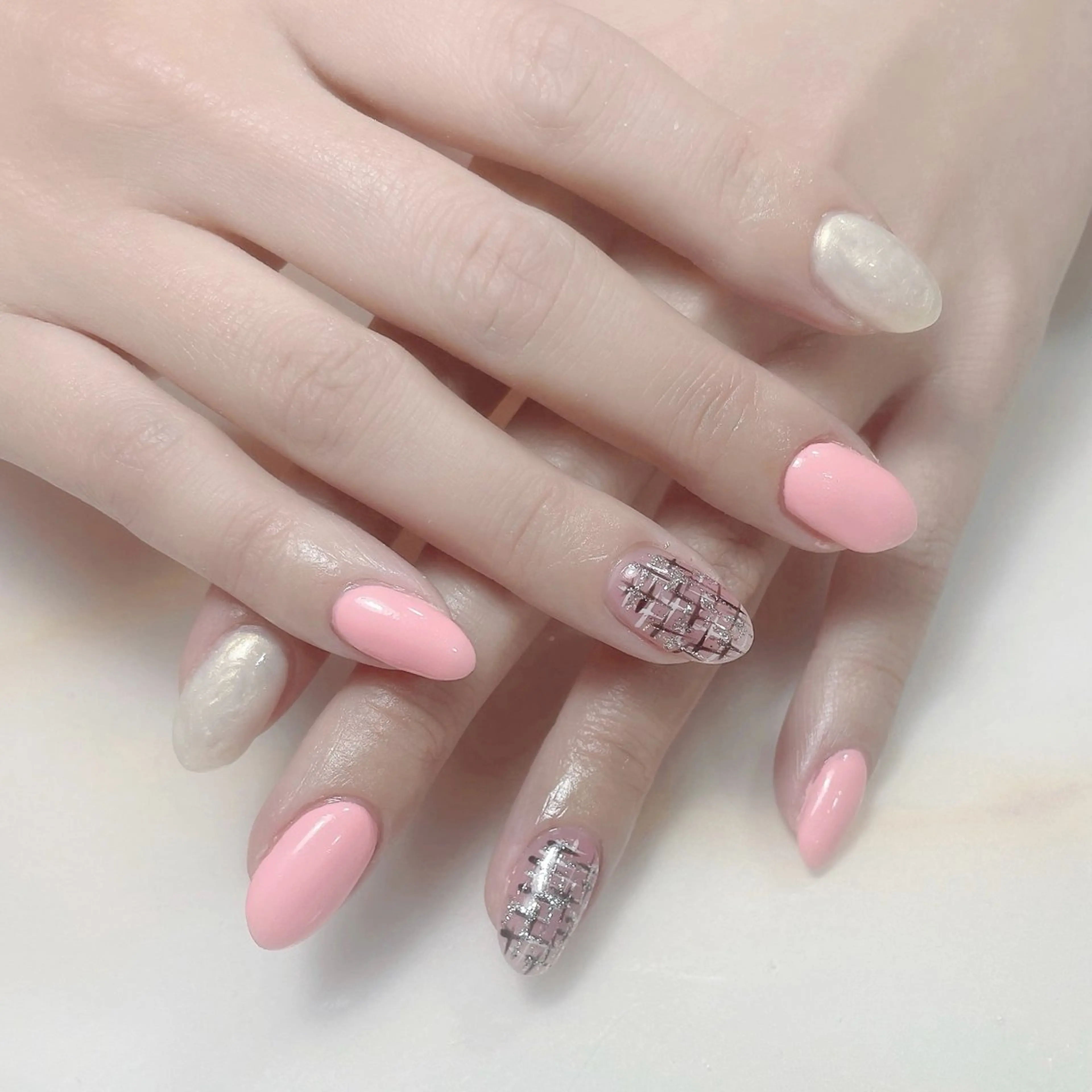 ネイル アートネイル フレンチネイル ジェルネイル グラデーション 韓国ネイル ハンドネイル 久保田 マリコのネイルデザイン