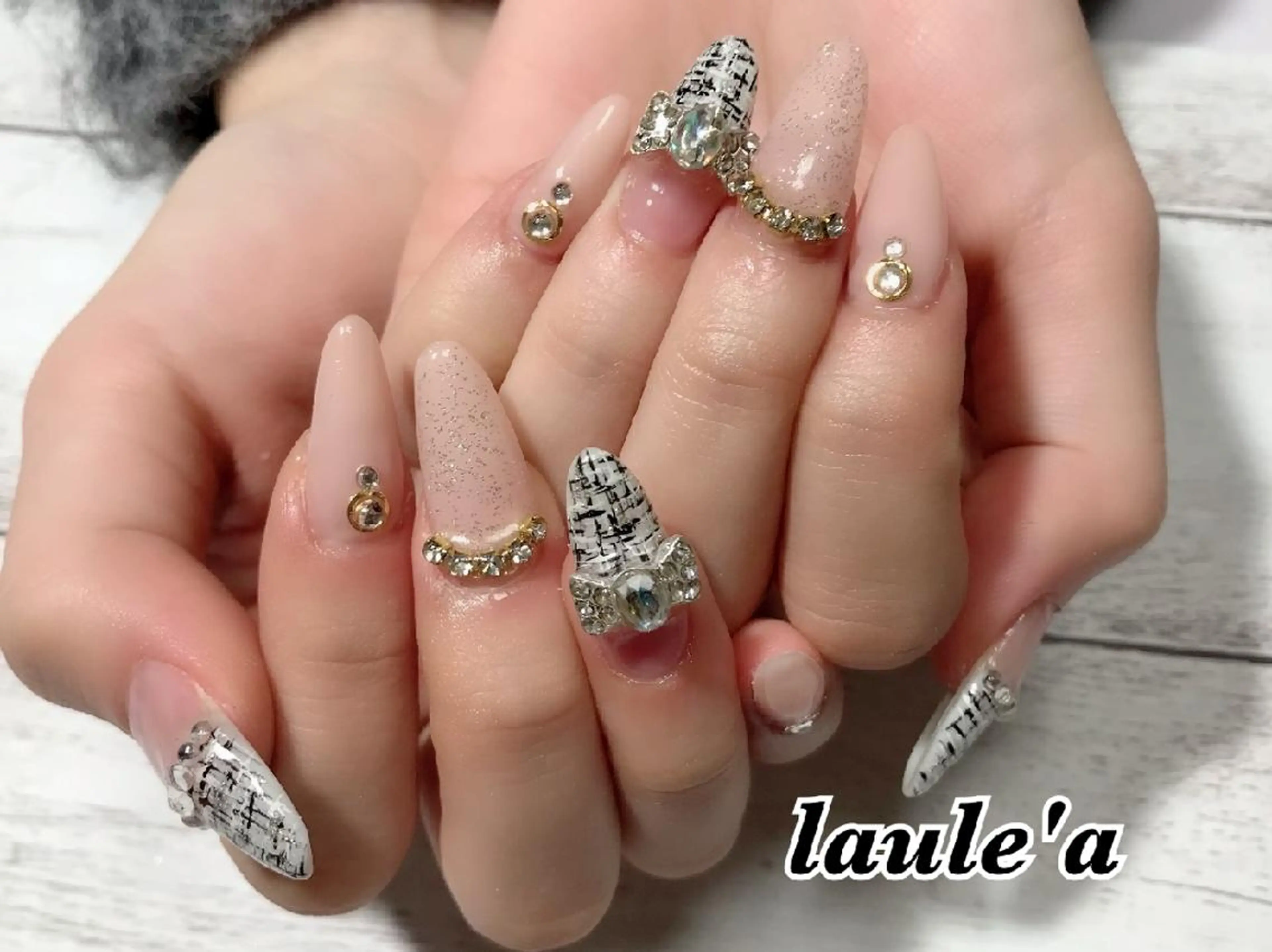 ネイル ハンドネイル Rグループ felizのネイルデザイン