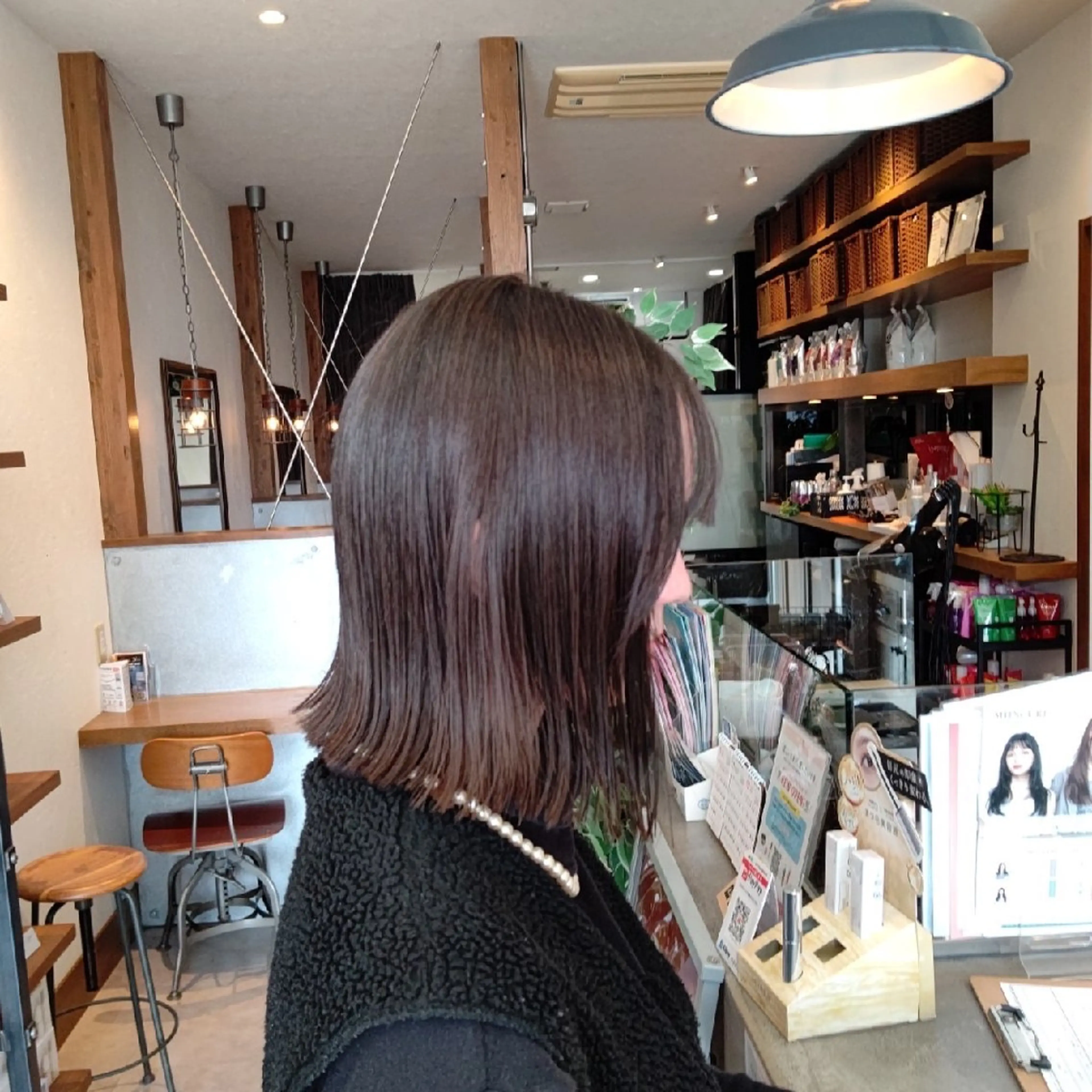 ミディアム 学生 simon🩷半田 カットブリーチモデルのヘアスタイル
