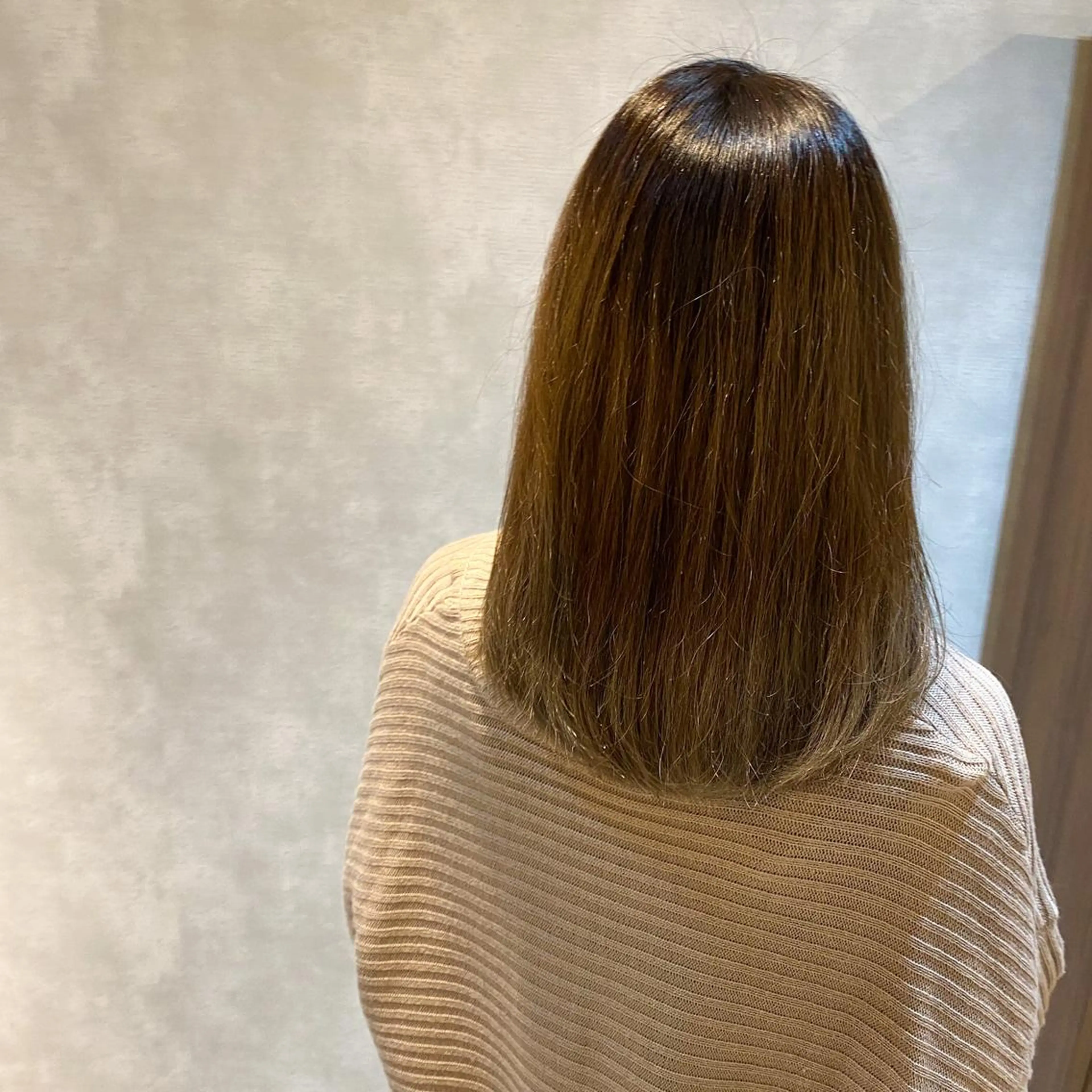 セミロング a.r.e所属・色素薄めカラー 🌼Noa🌼のヘアスタイル