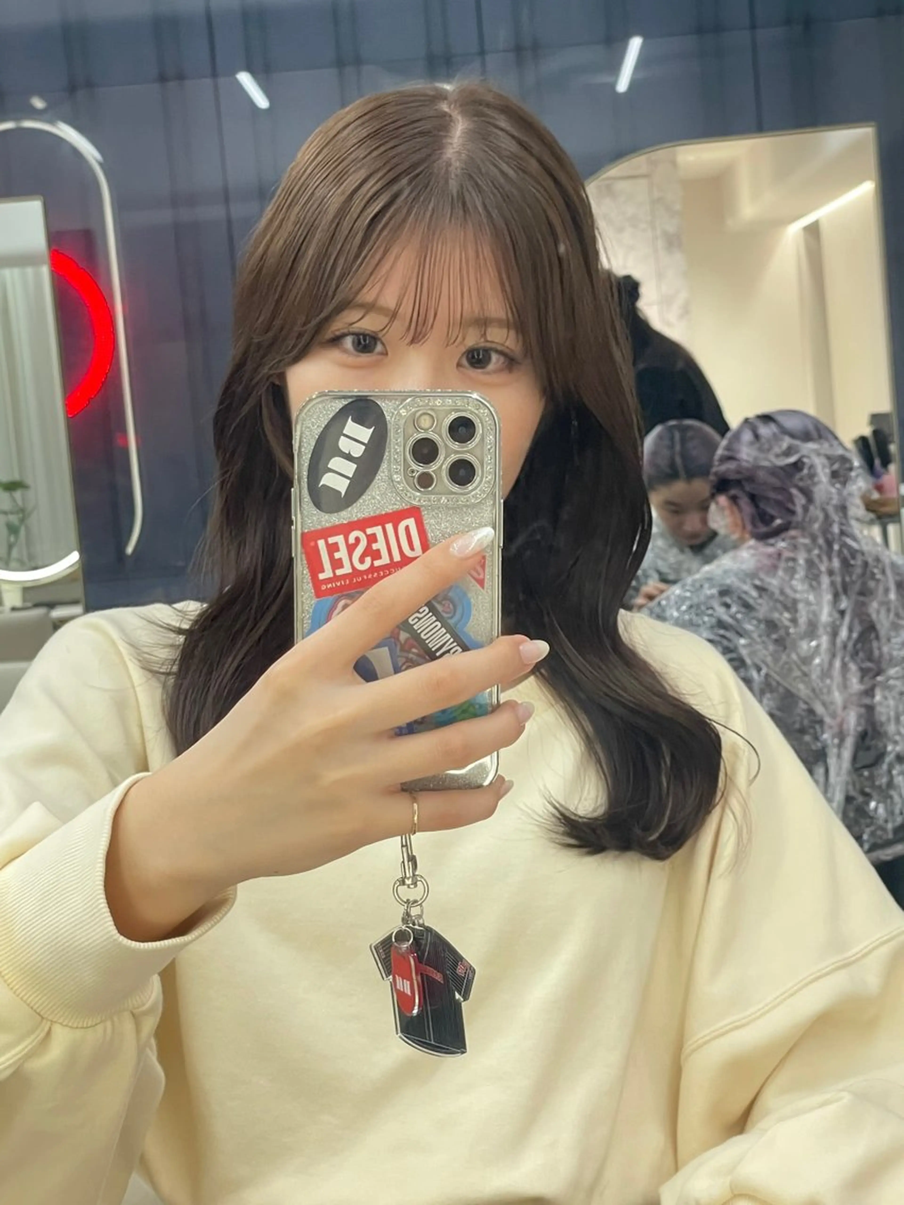 セミロング カット ヘアカラー トリートメント 𝓝𝓪𝓷𝓪 くびれ/韓国風/新宿のヘアスタイル