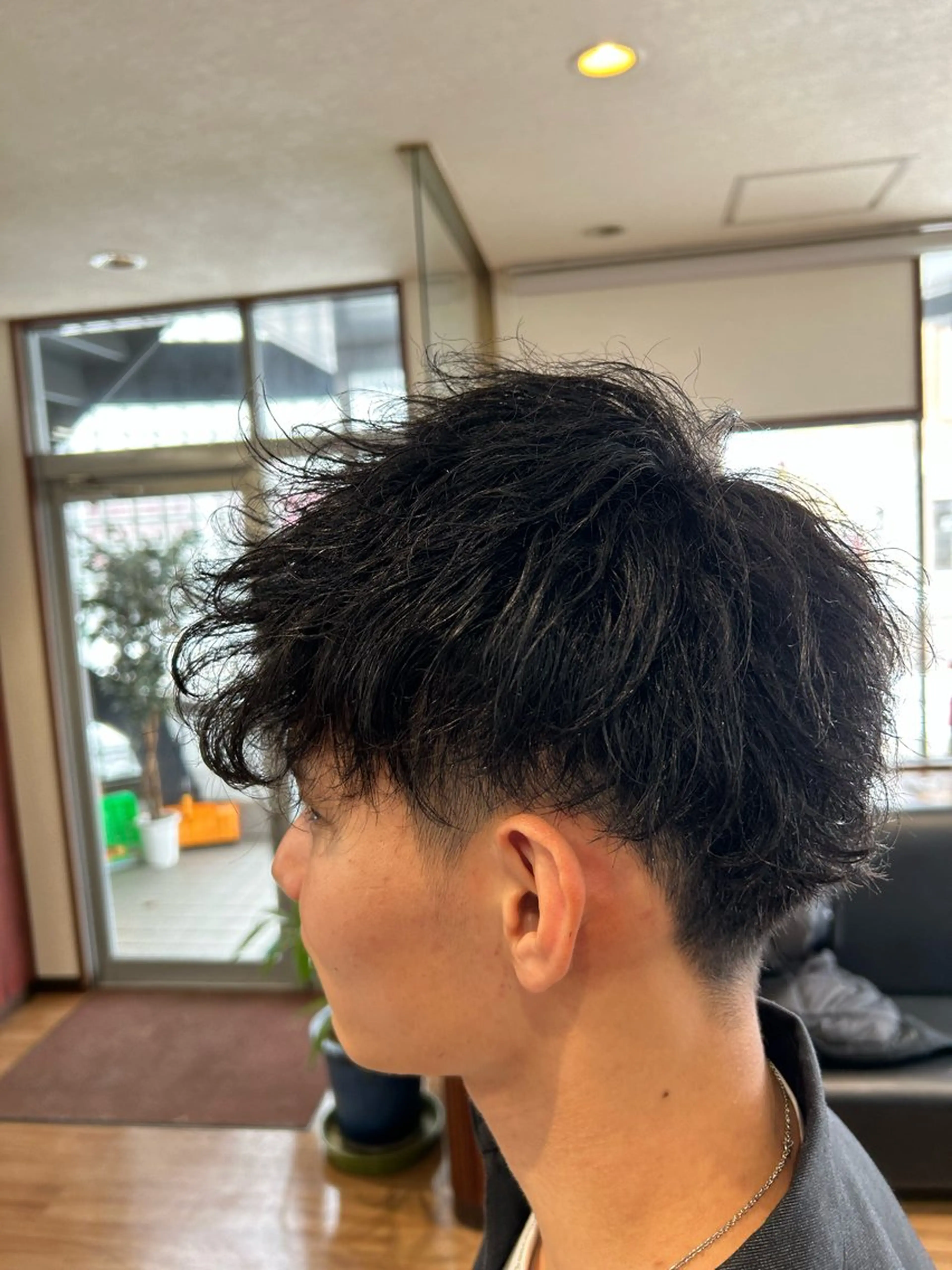 メンズ スペインカール カット SKY本店所属・吉川 颯のヘアスタイル