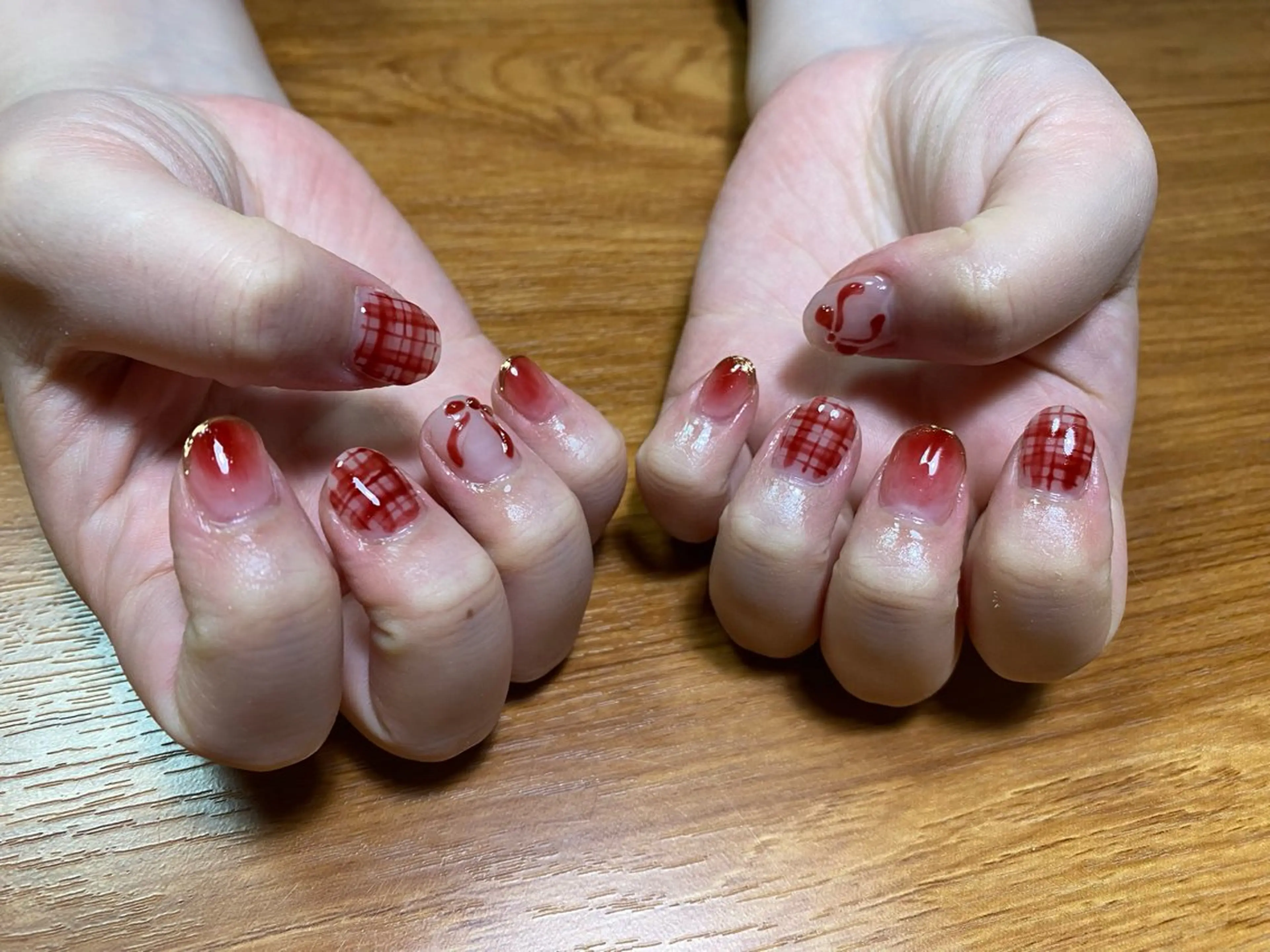 ショート ネイルサロンまきの所属・牧野 真都華のネイルデザイン