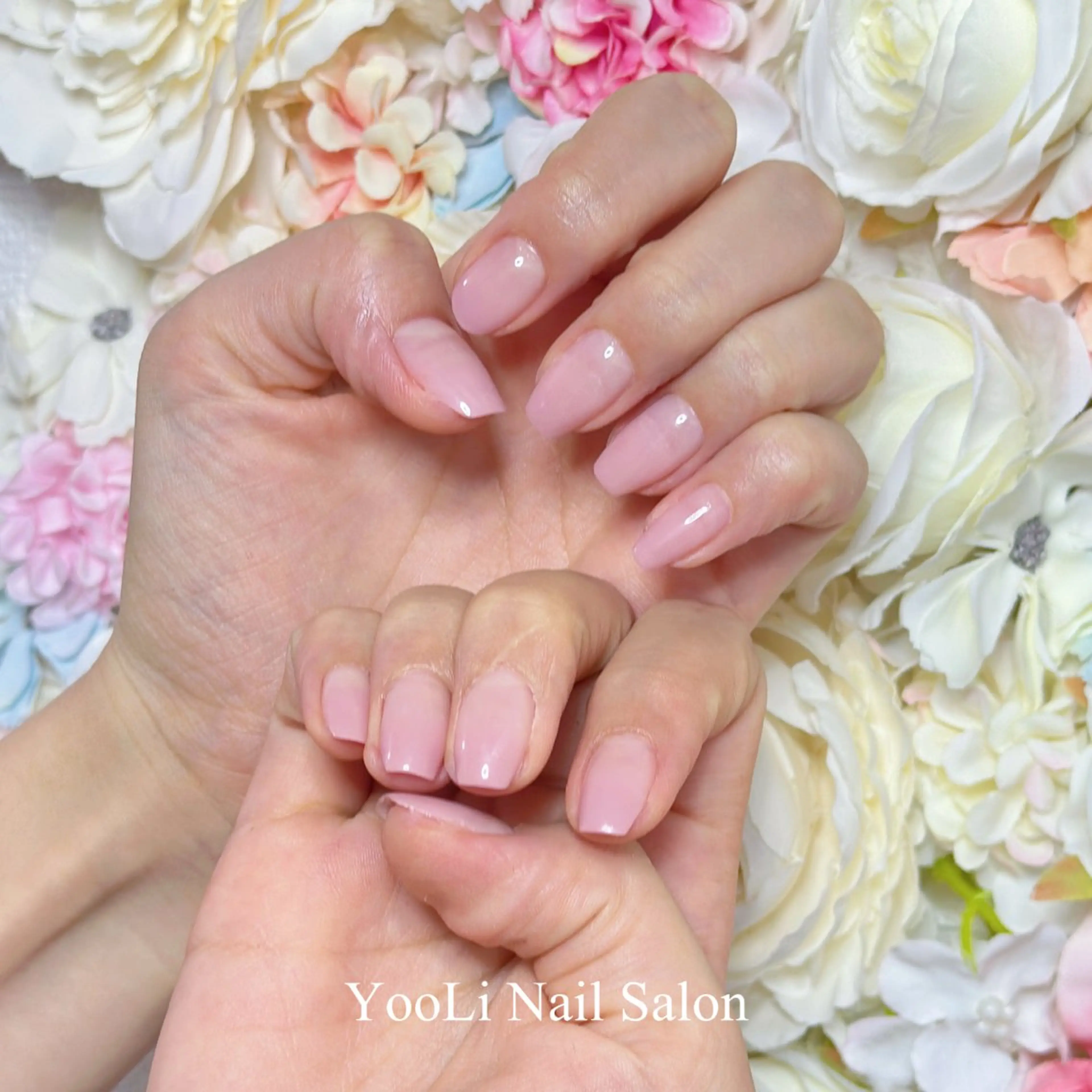 ネイル オーロラネイル チークネイル フレンチネイル ガラスフレンチ グラデーション ハンドネイル 🎀 あやのネイルデザイン