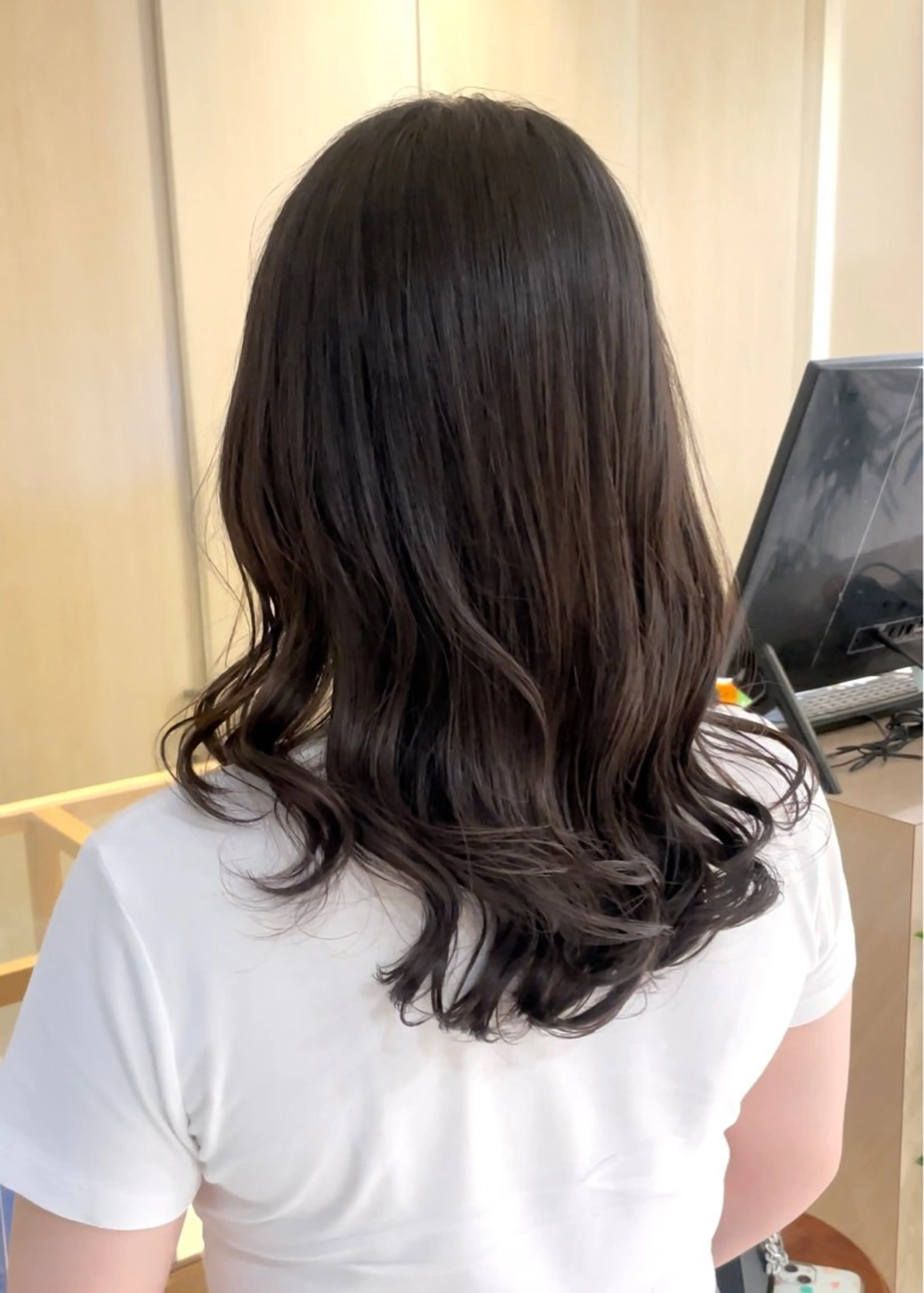 ロング パーマ カット パーマ トリートメント 大石 陽菜のヘアスタイル
