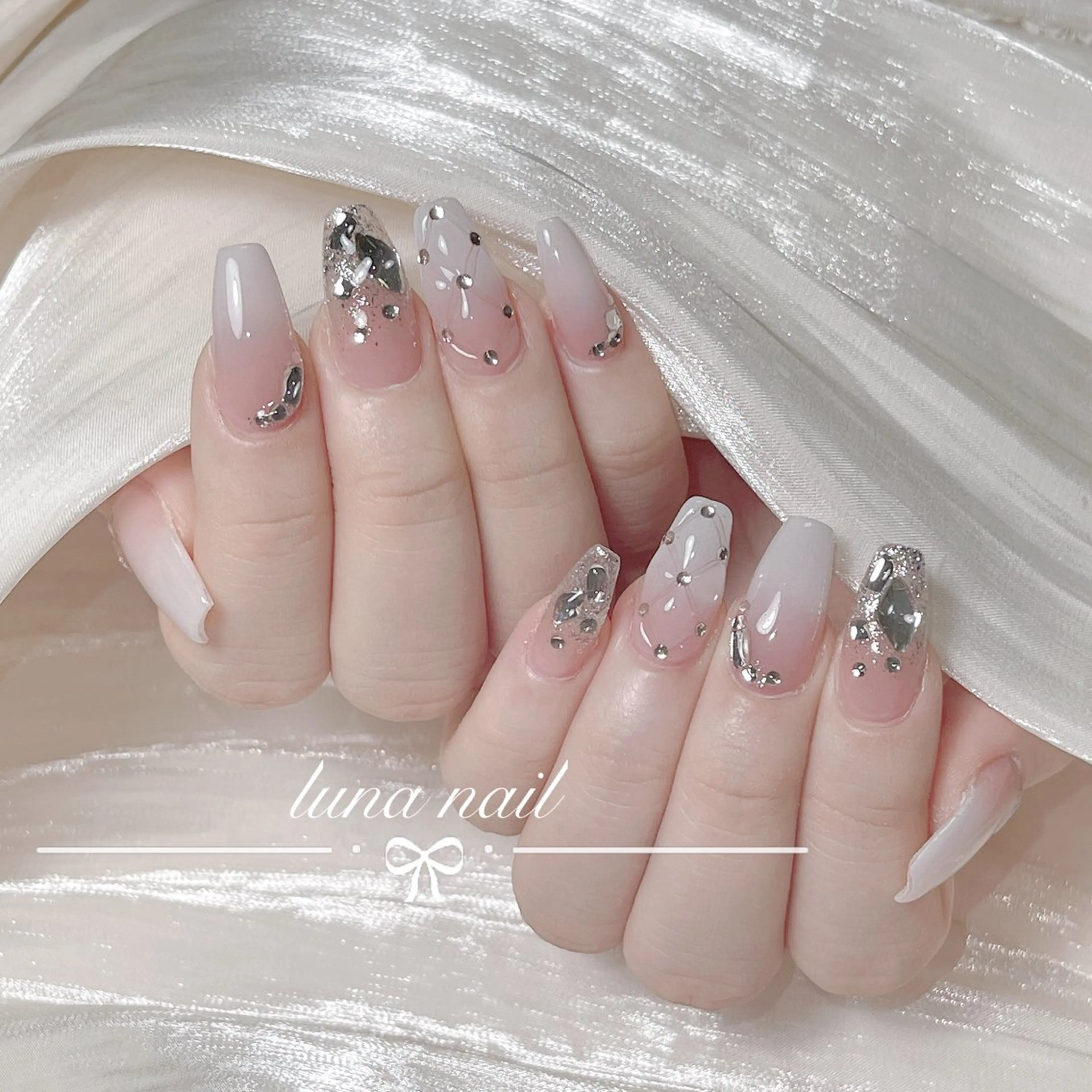 ネイル luna nail ＆eyelashのネイルデザイン