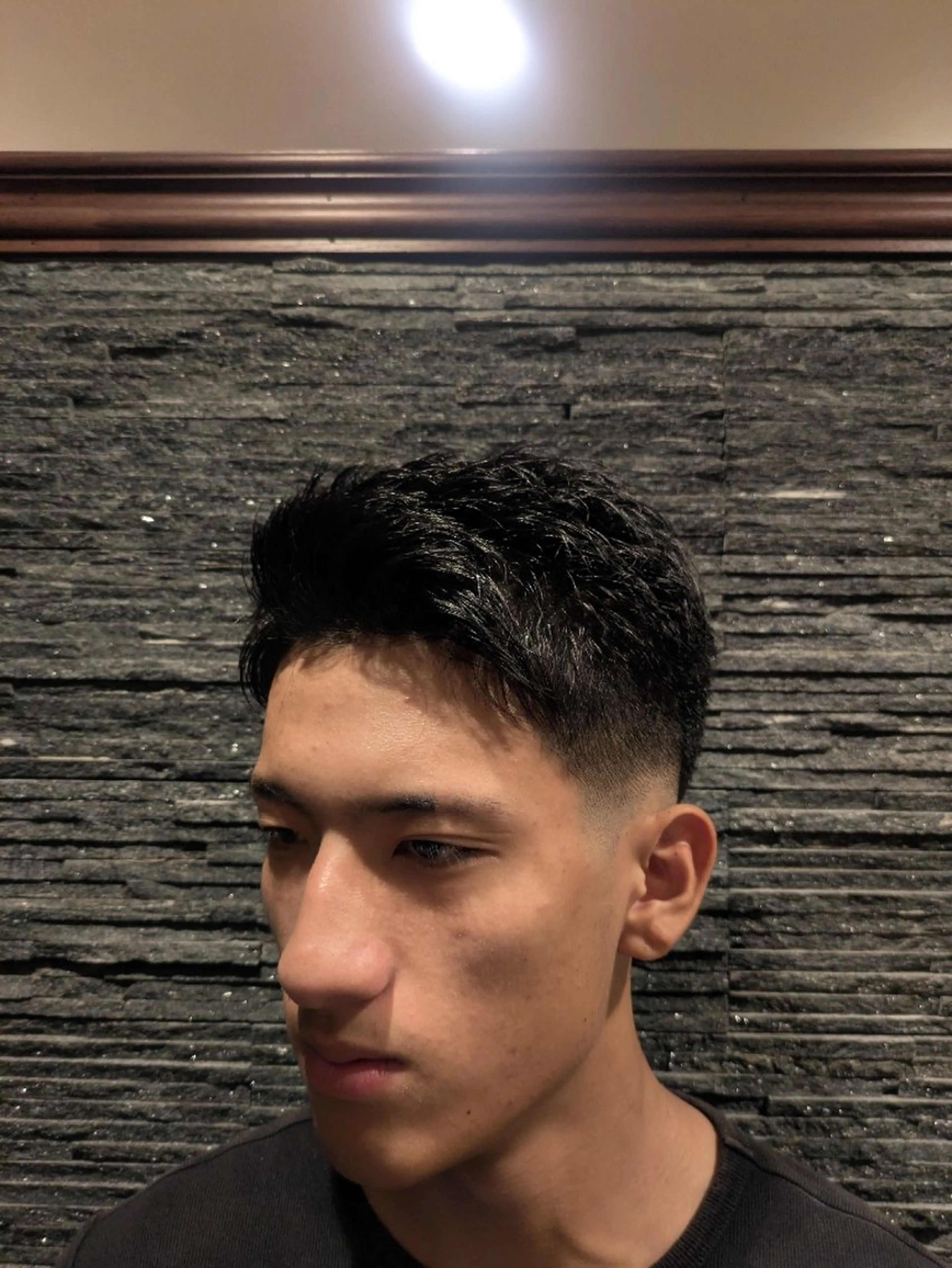 ショート 髙司 哲伸のヘアスタイル