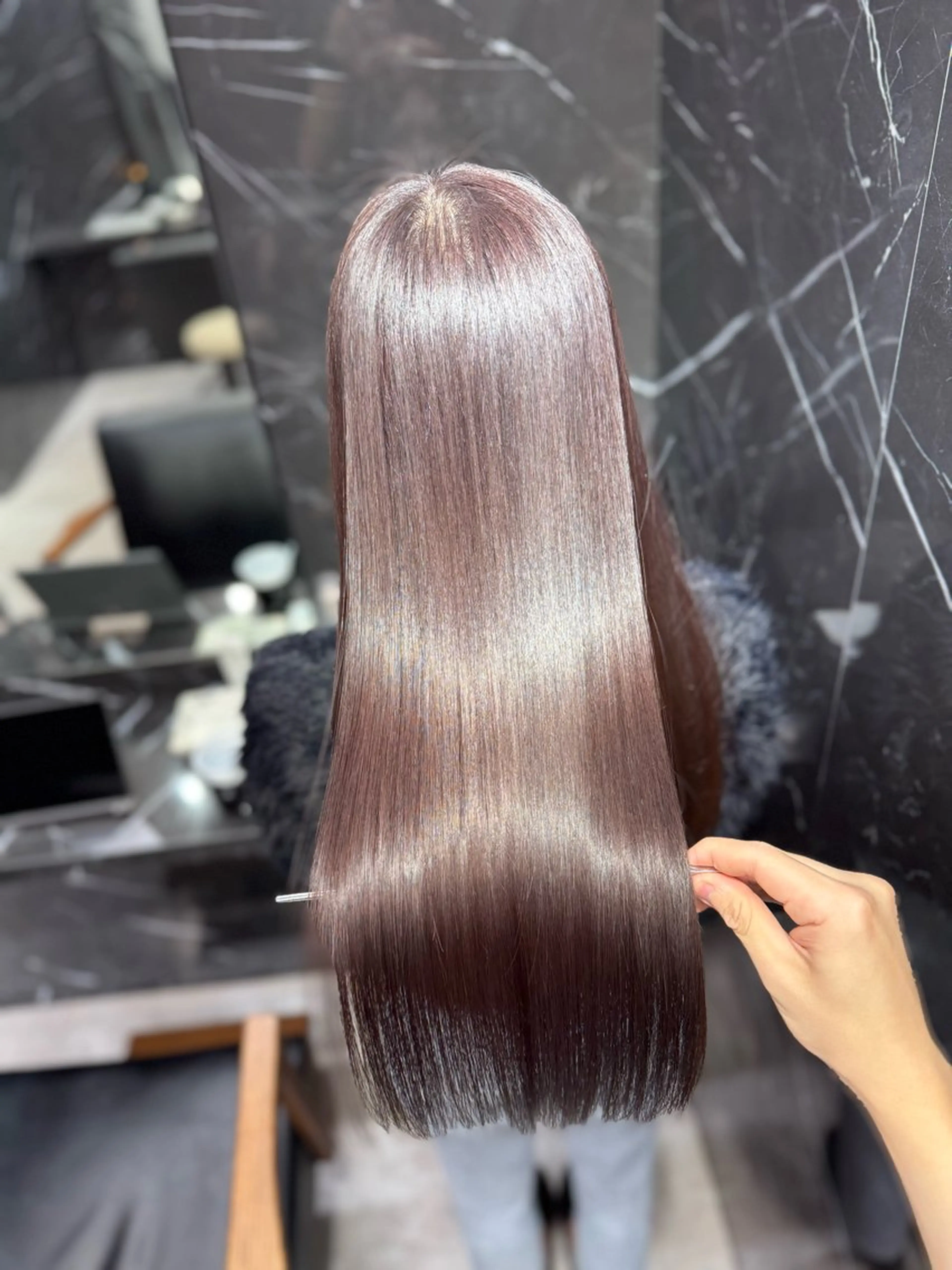 ロング ヘアカラー トリートメント JIN|乾かしただけ 美髪矯正本格髪質改善のヘアスタイル