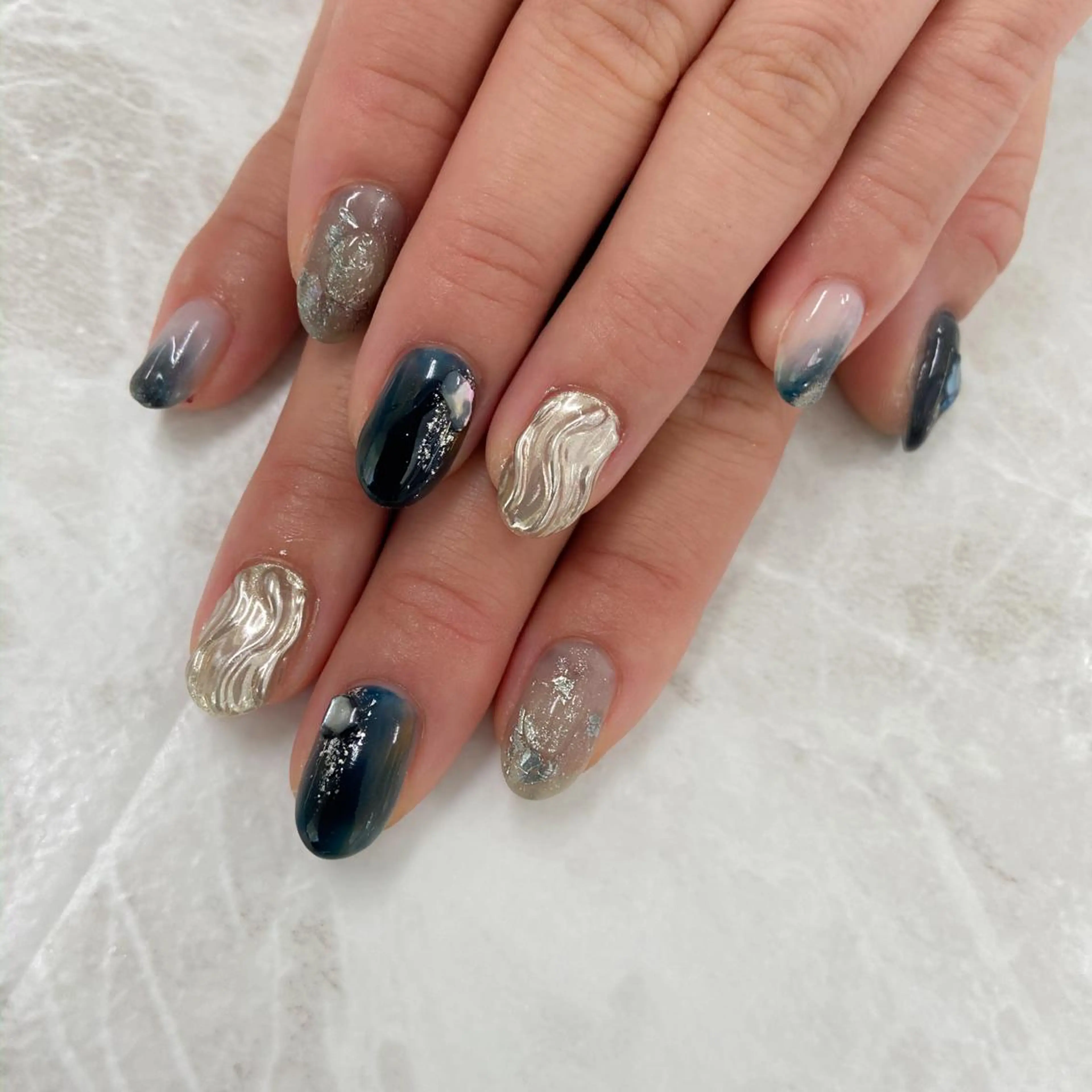 ネイル 黒沢 直子のネイルデザイン