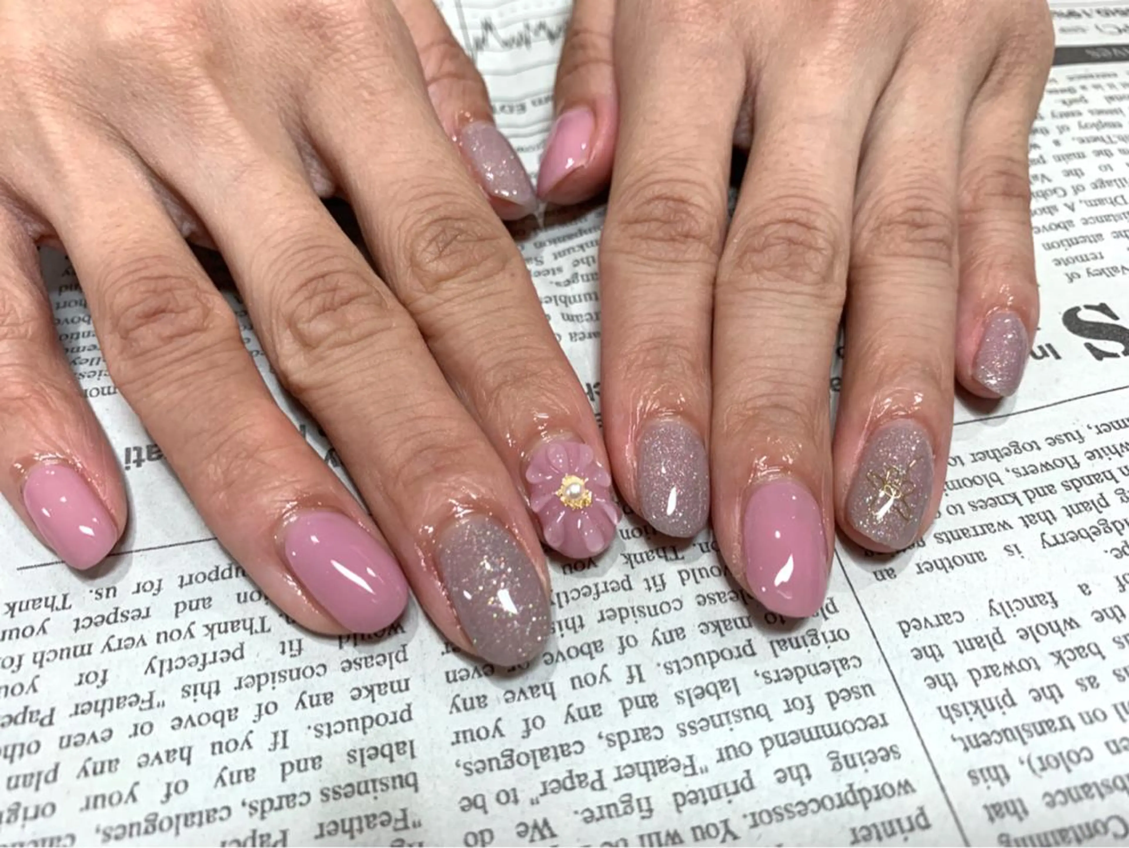 ネイル charme所属・. SHIORIのネイルデザイン